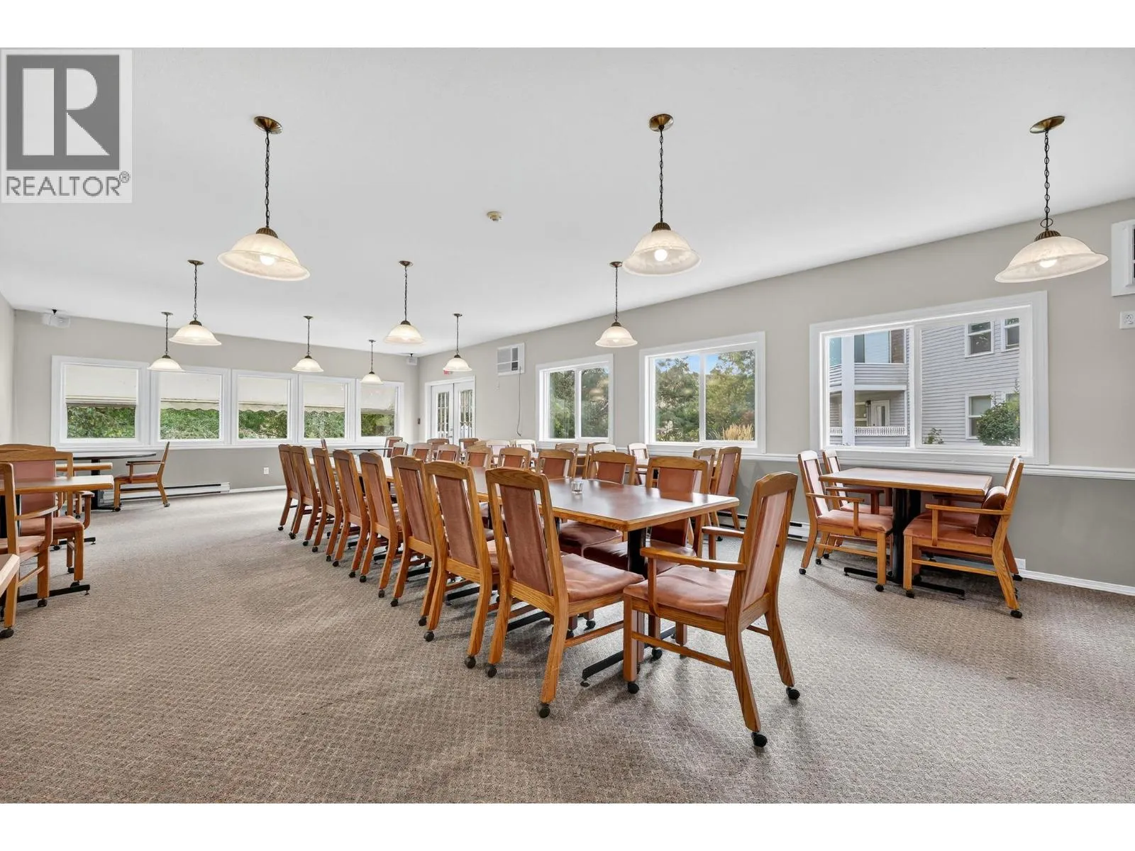 575 Sutherland Avenue Unit# 207