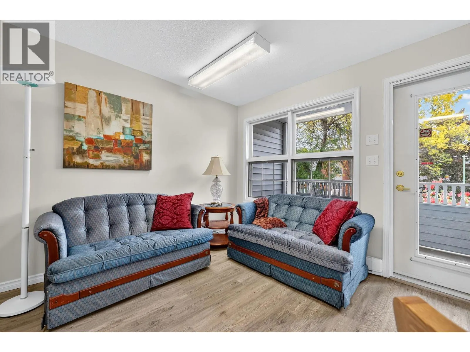 575 Sutherland Avenue Unit# 207