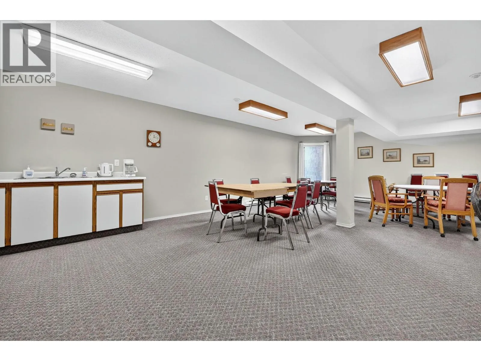 575 Sutherland Avenue Unit# 207