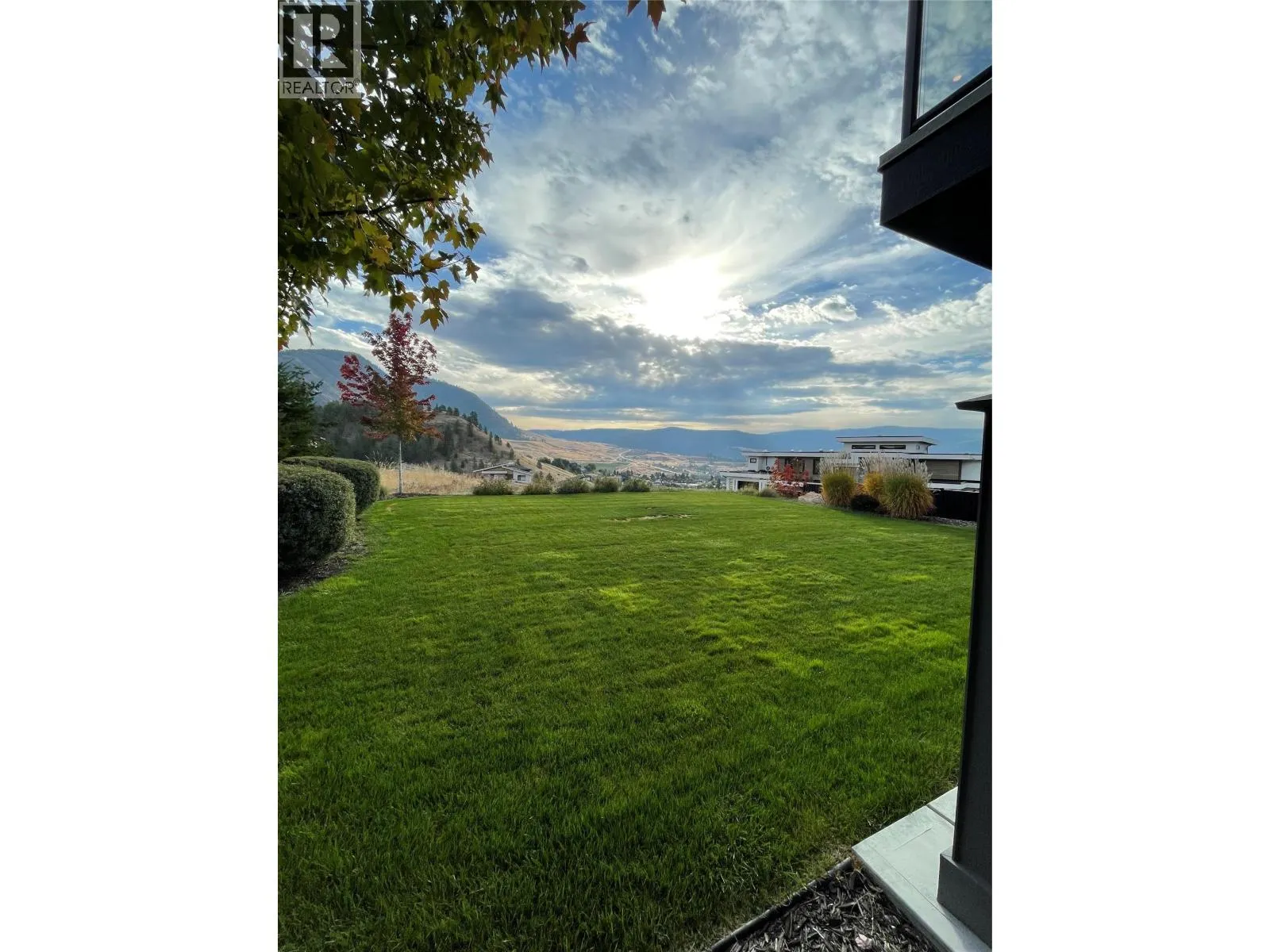 1049 Loseth Drive