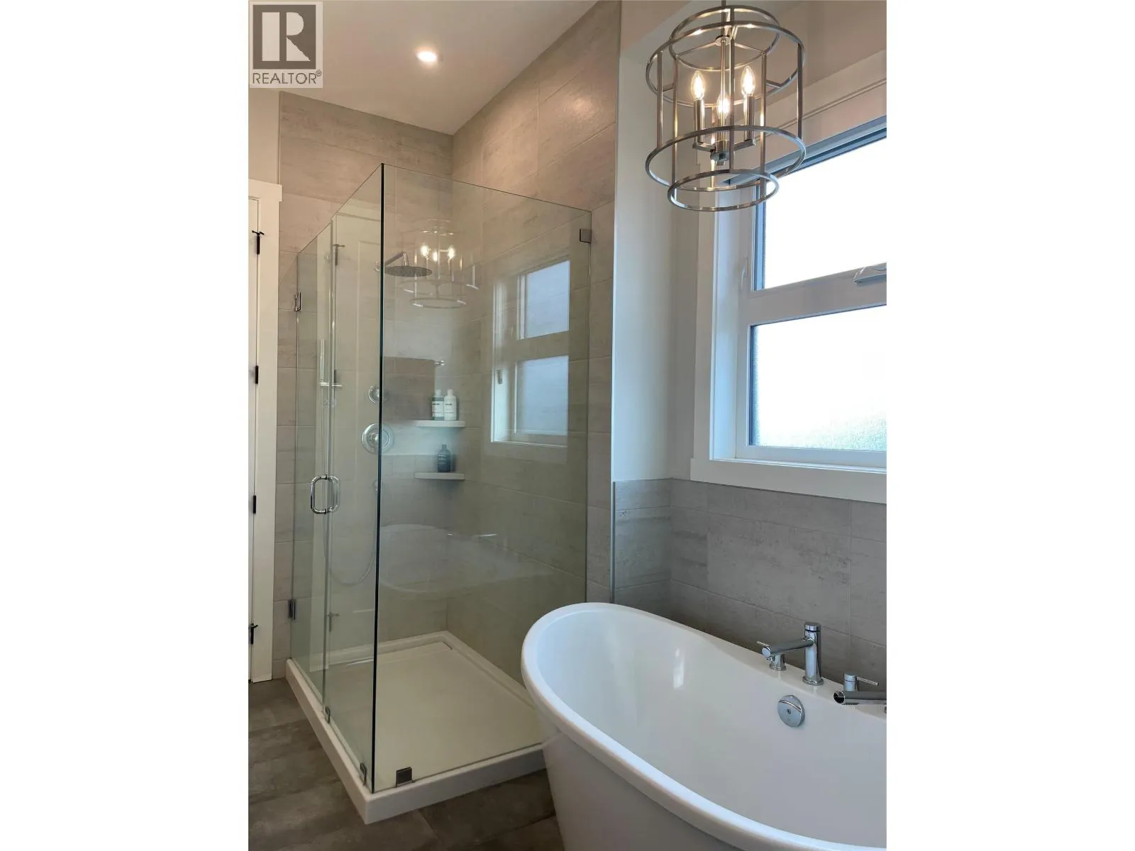 1049 Loseth Drive