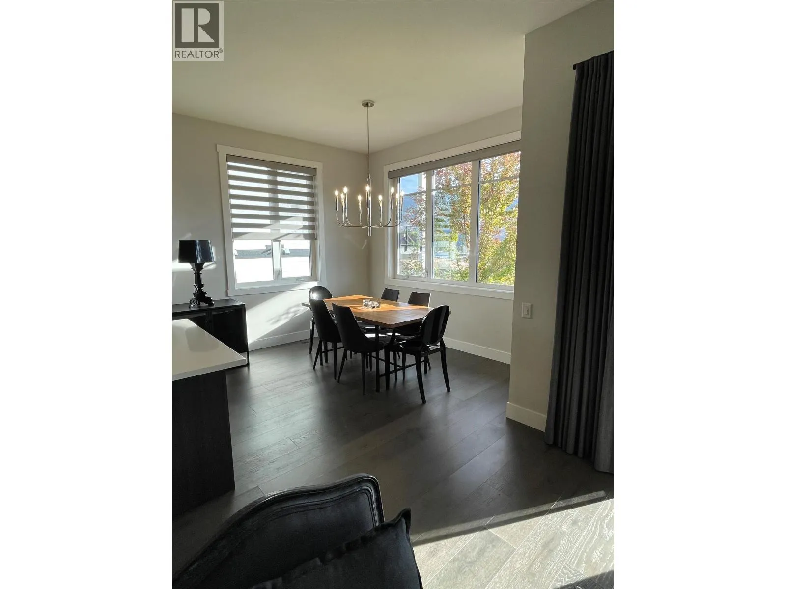 1049 Loseth Drive