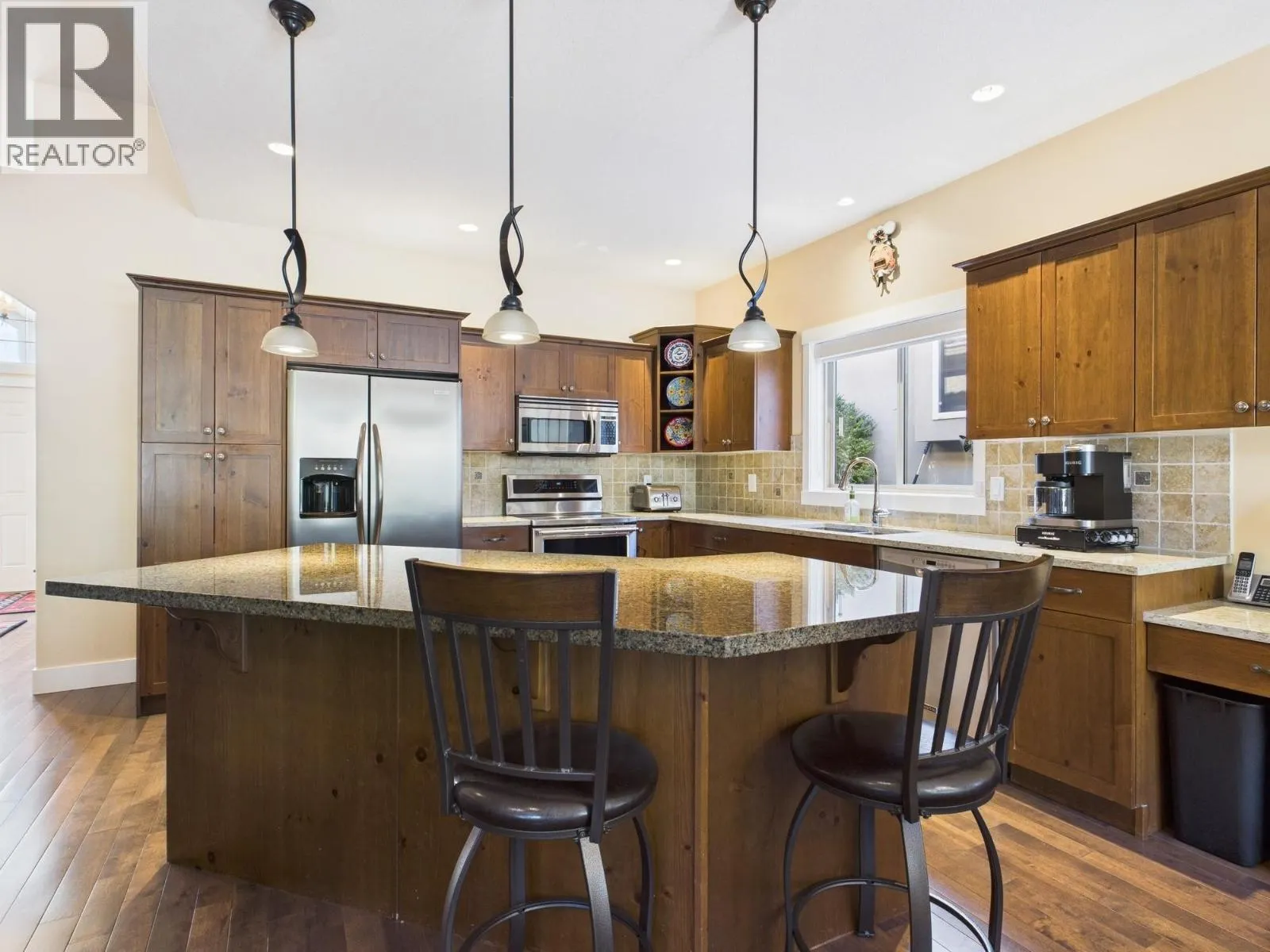 12 WILDFLOWER Court
