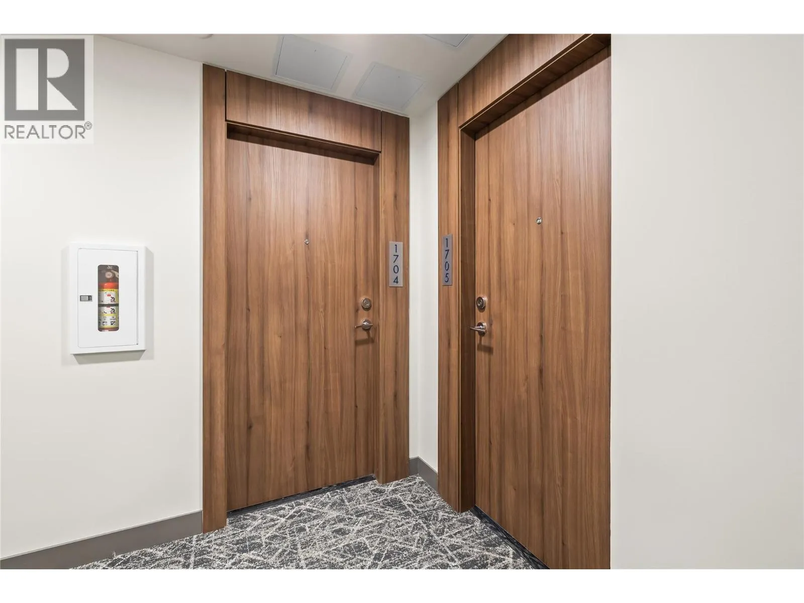 238 Leon Avenue Unit# 1704