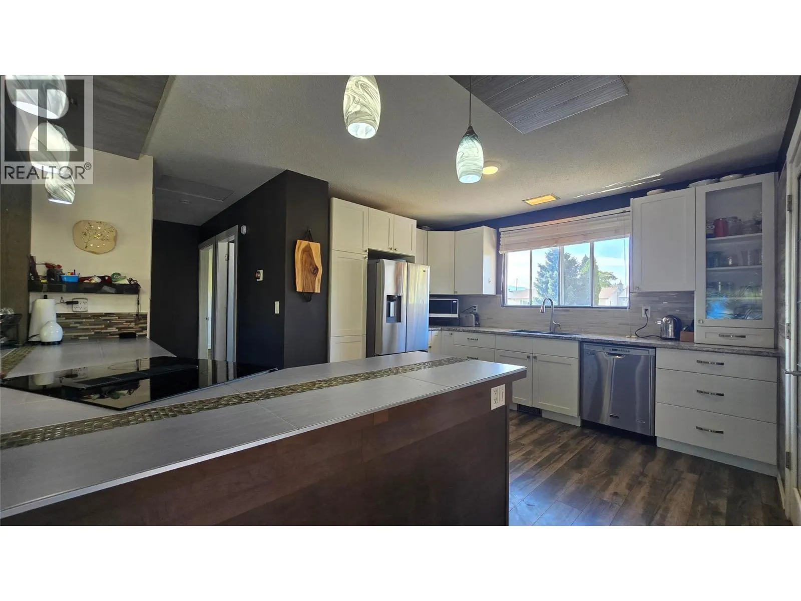 1151 SCHUBERT Drive