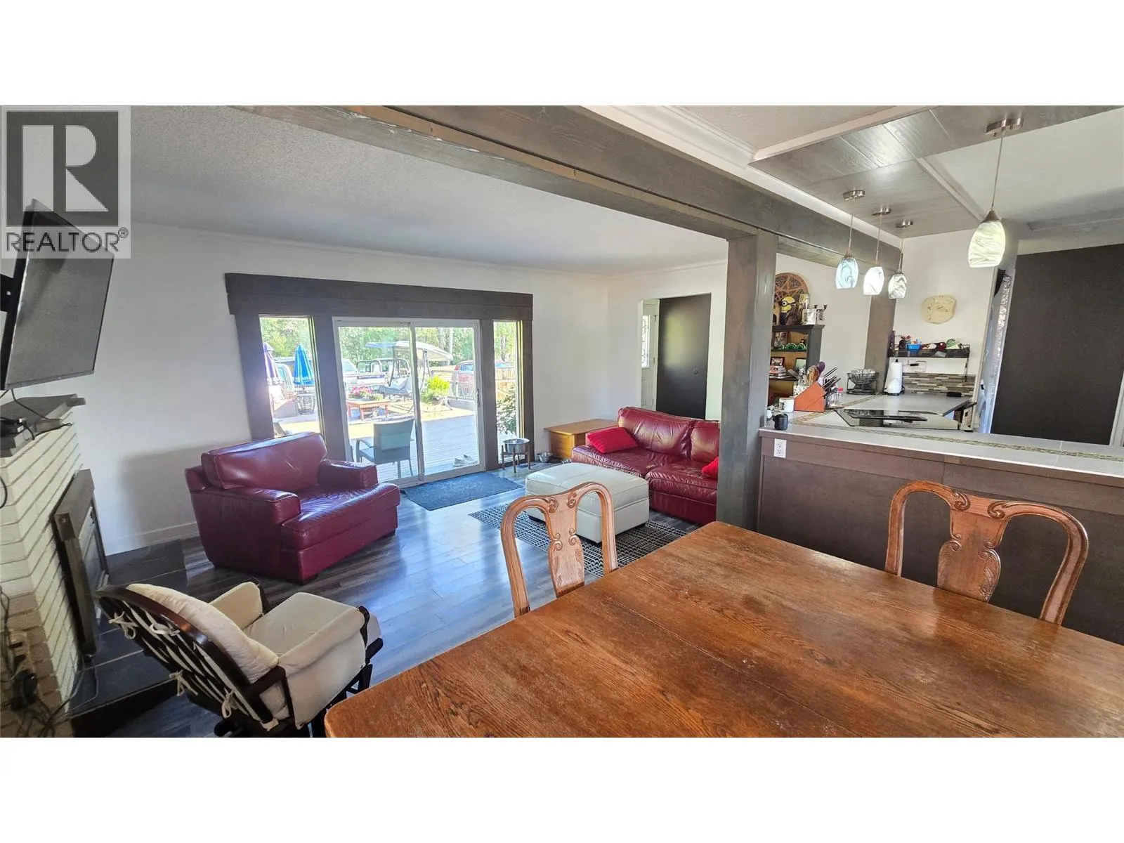 1151 SCHUBERT Drive