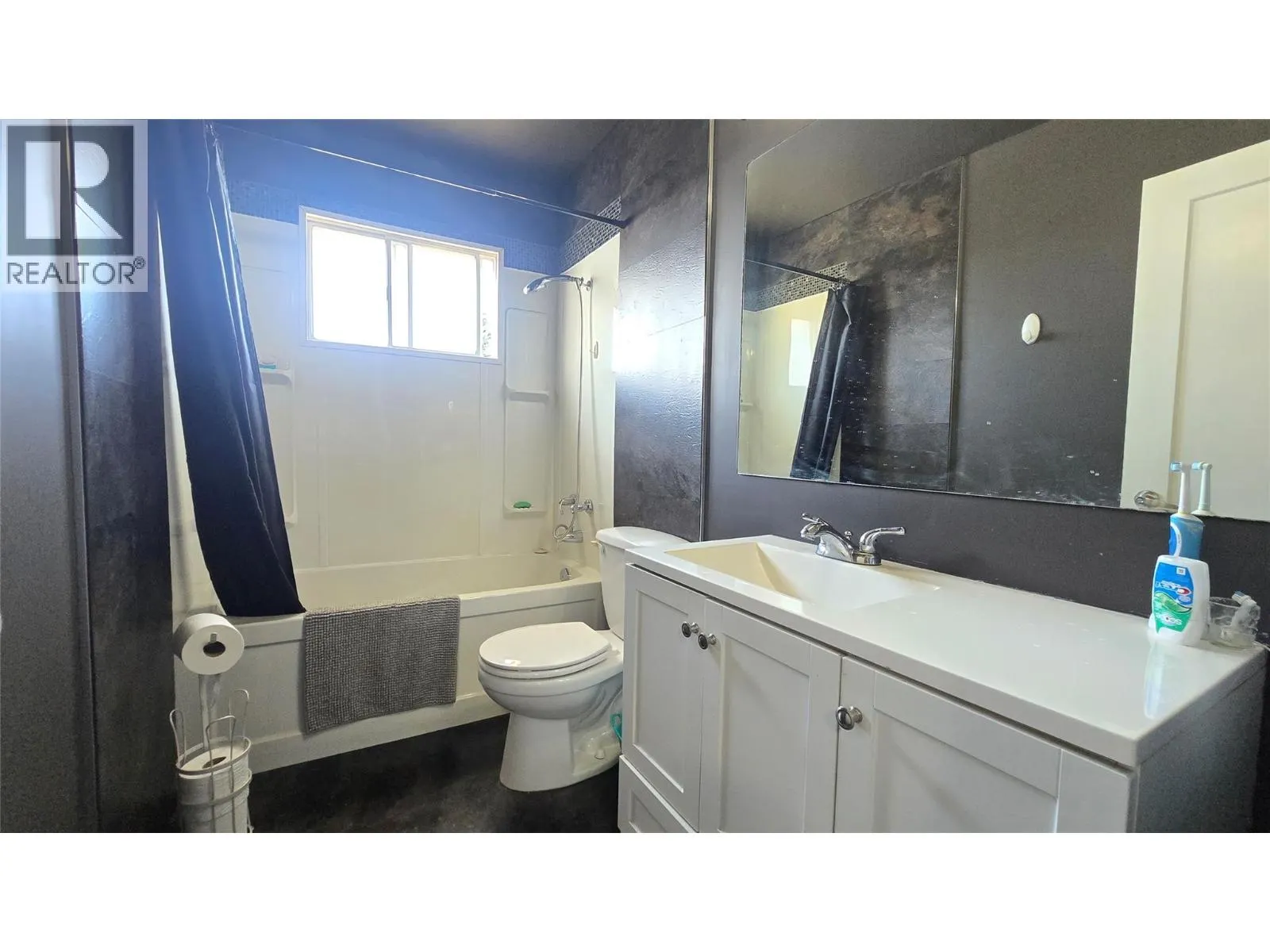 1151 SCHUBERT Drive