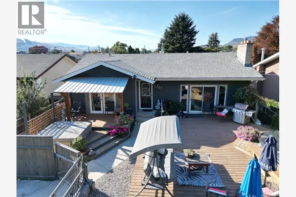 1151 SCHUBERT Drive