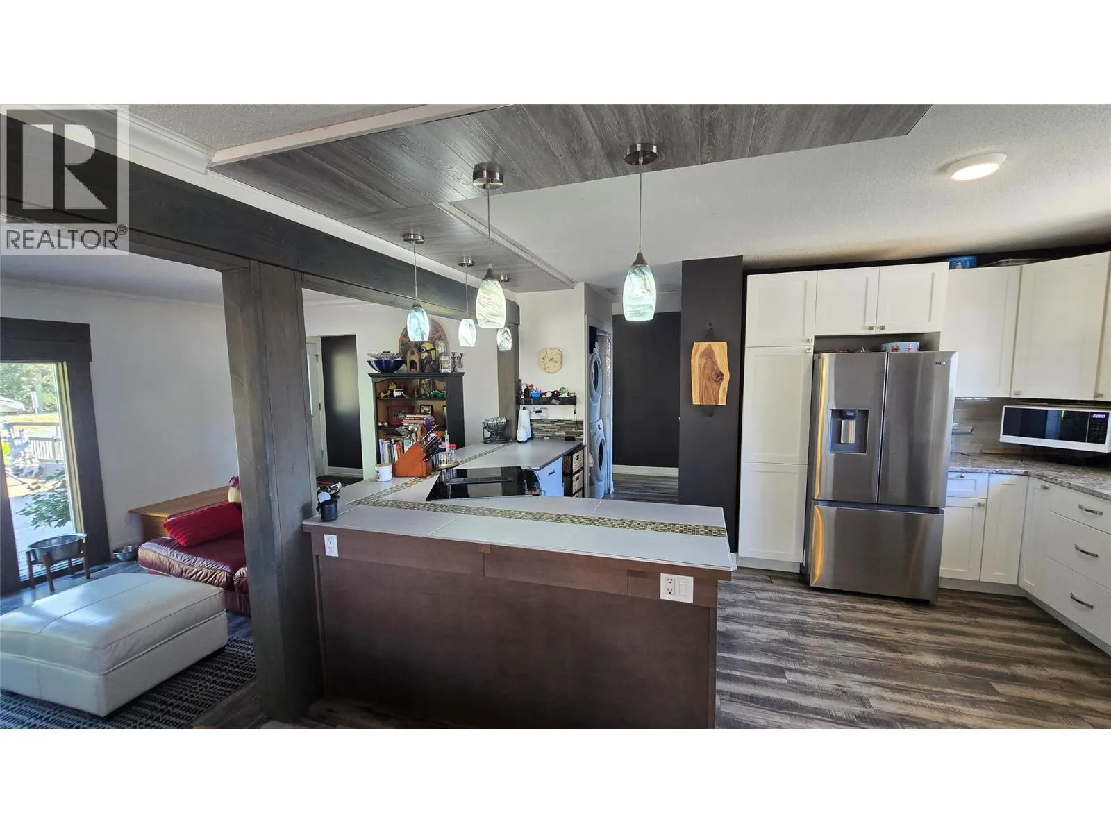 1151 SCHUBERT Drive