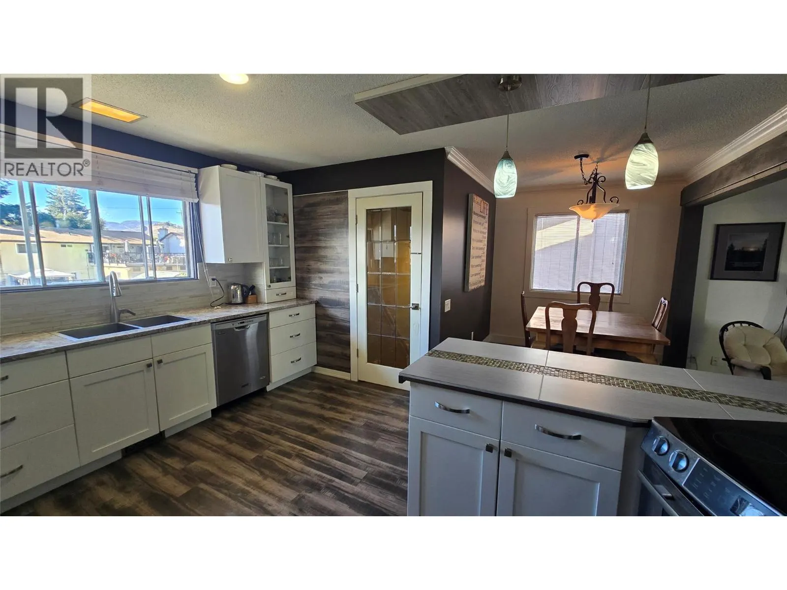 1151 SCHUBERT Drive