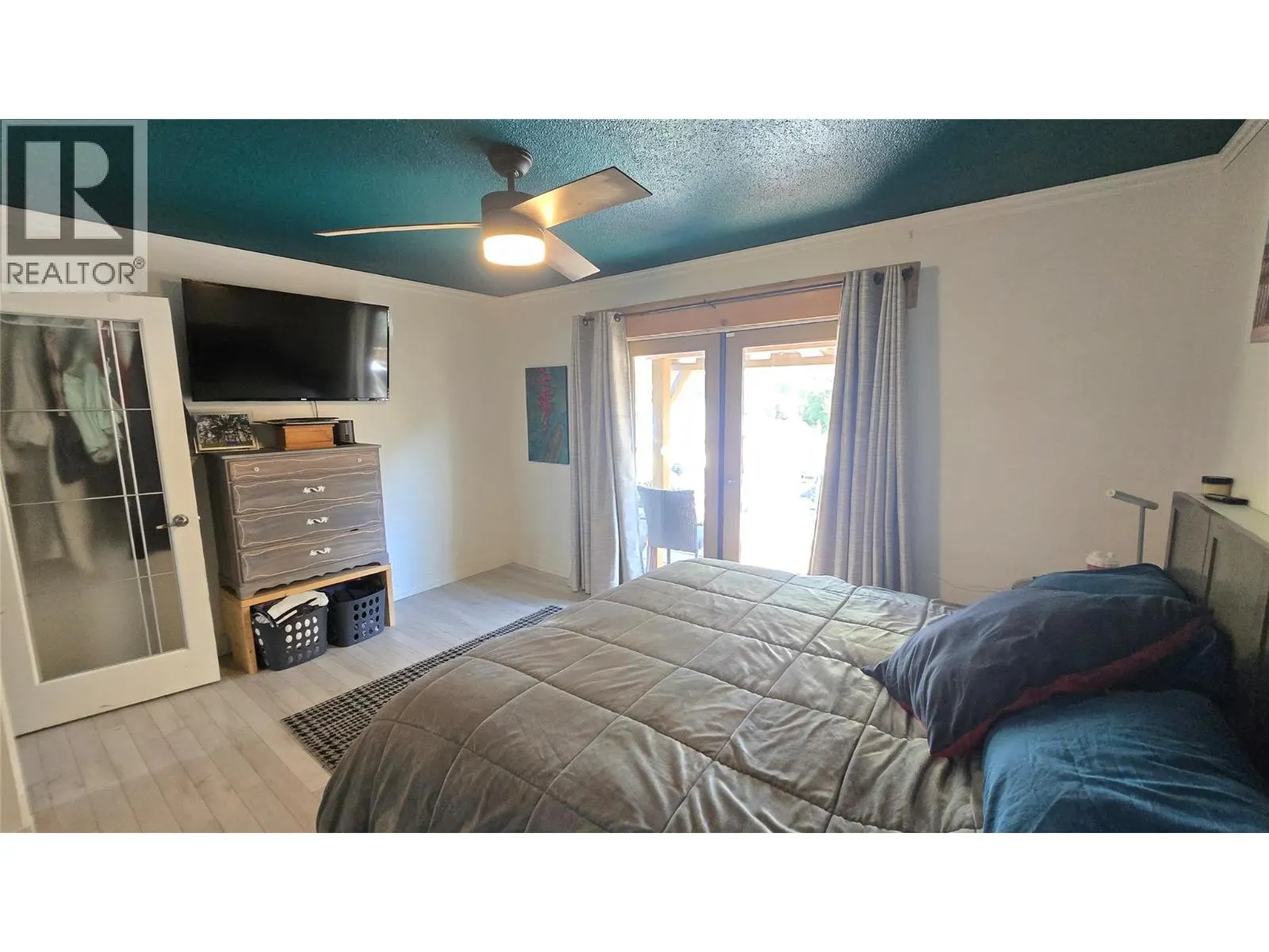1151 SCHUBERT Drive