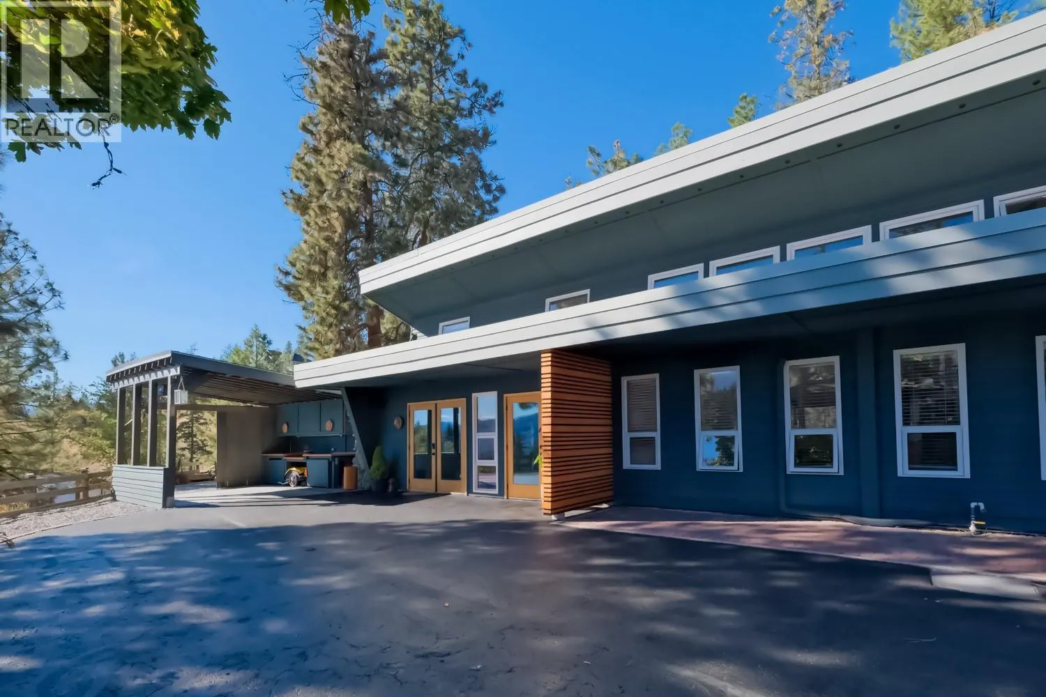 5290 Trepanier Bench Road