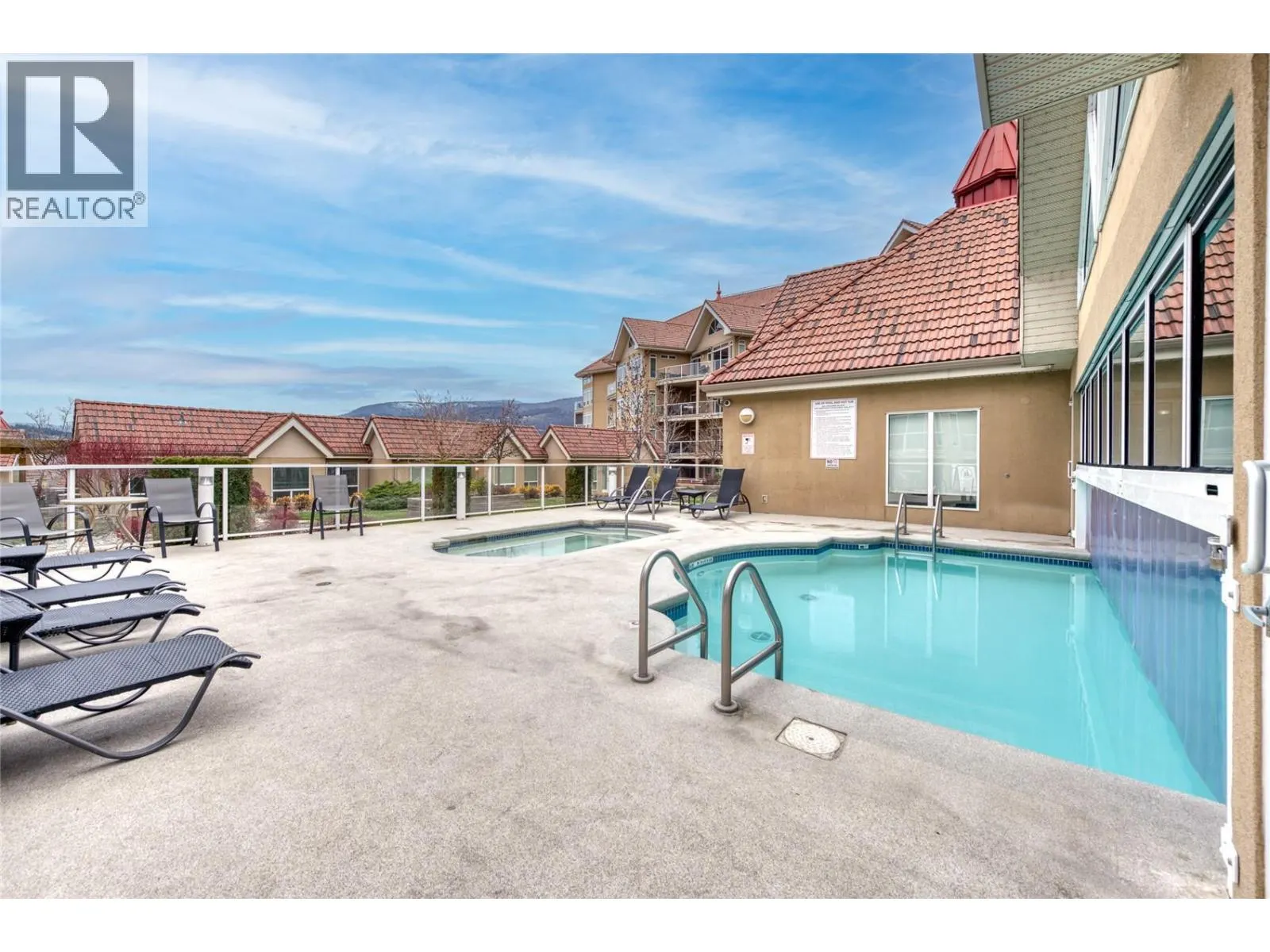 1088 Sunset Drive Unit# 440