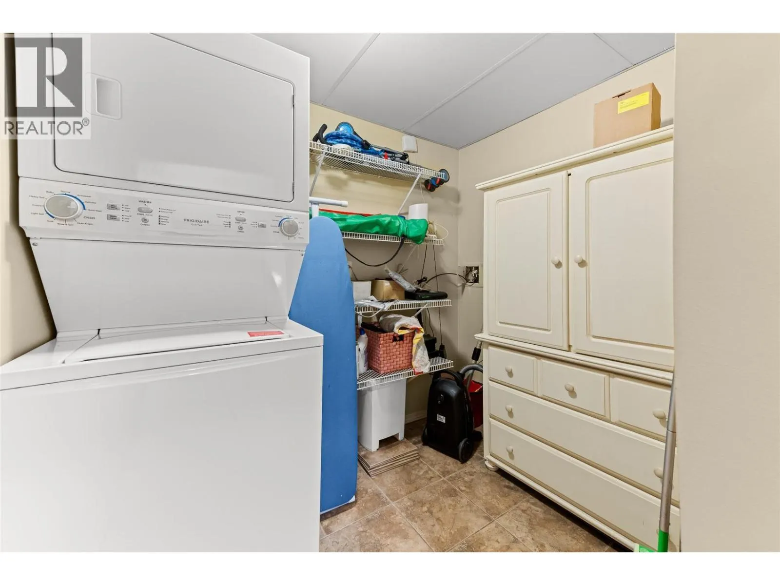 1088 Sunset Drive Unit# 440