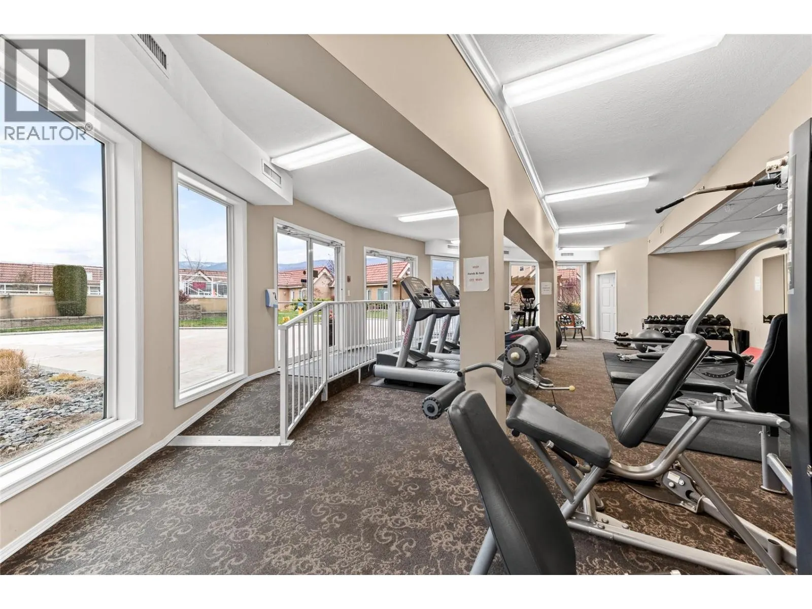 1088 Sunset Drive Unit# 440