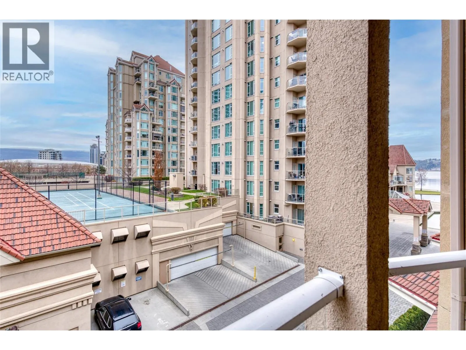 1088 Sunset Drive Unit# 440