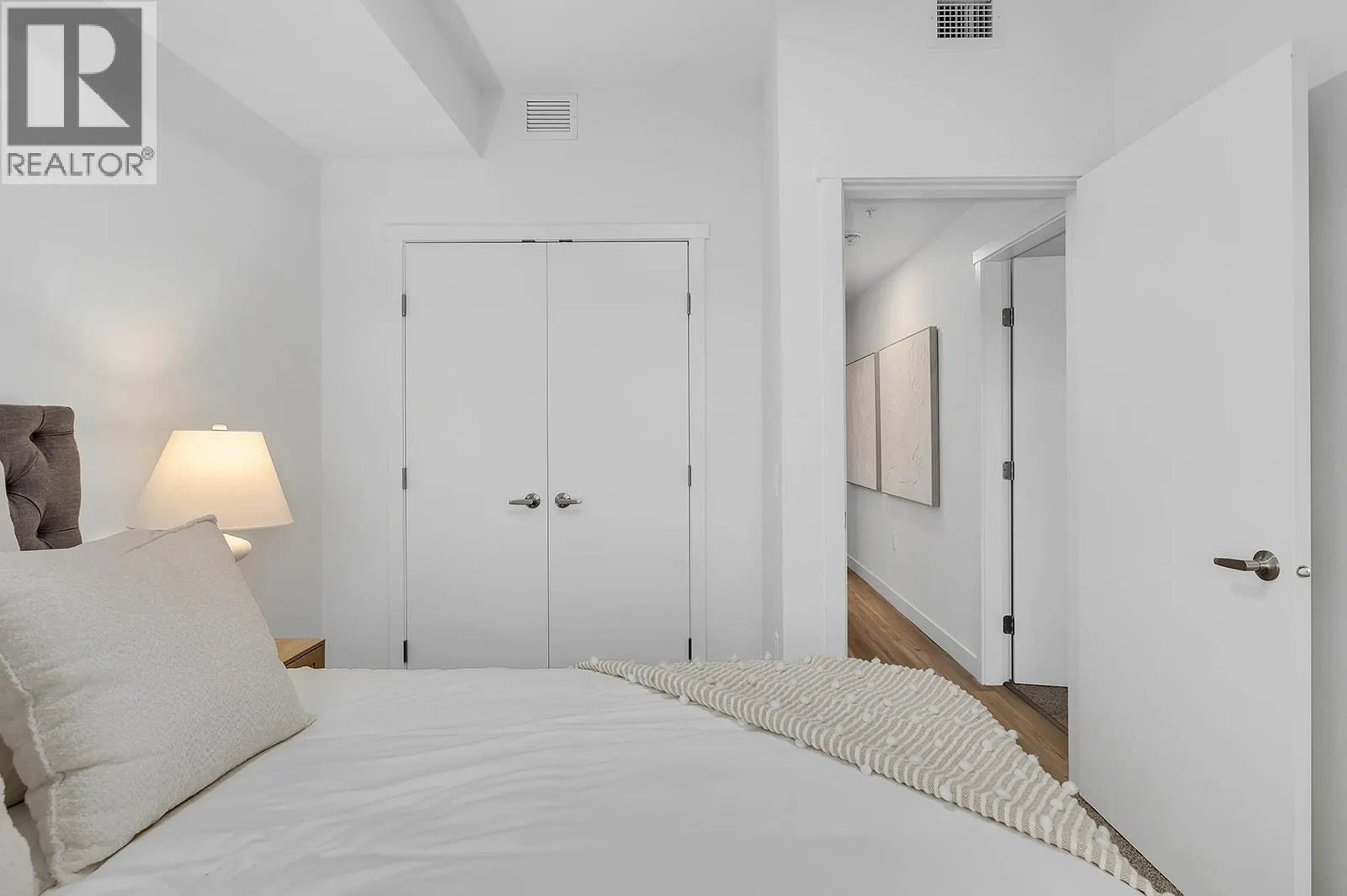 1111 Frost Road Unit# 401