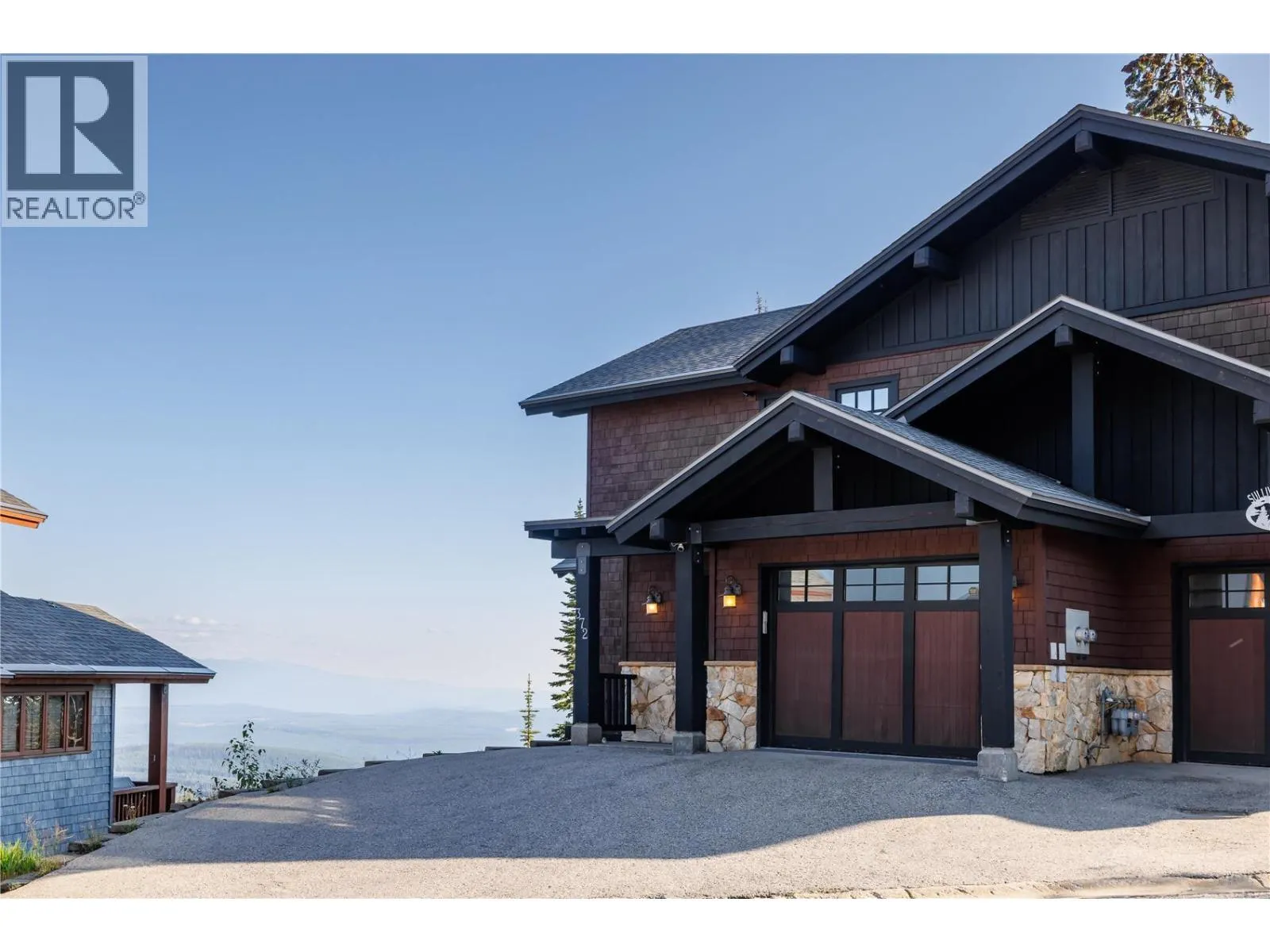 372 Rockridge Road