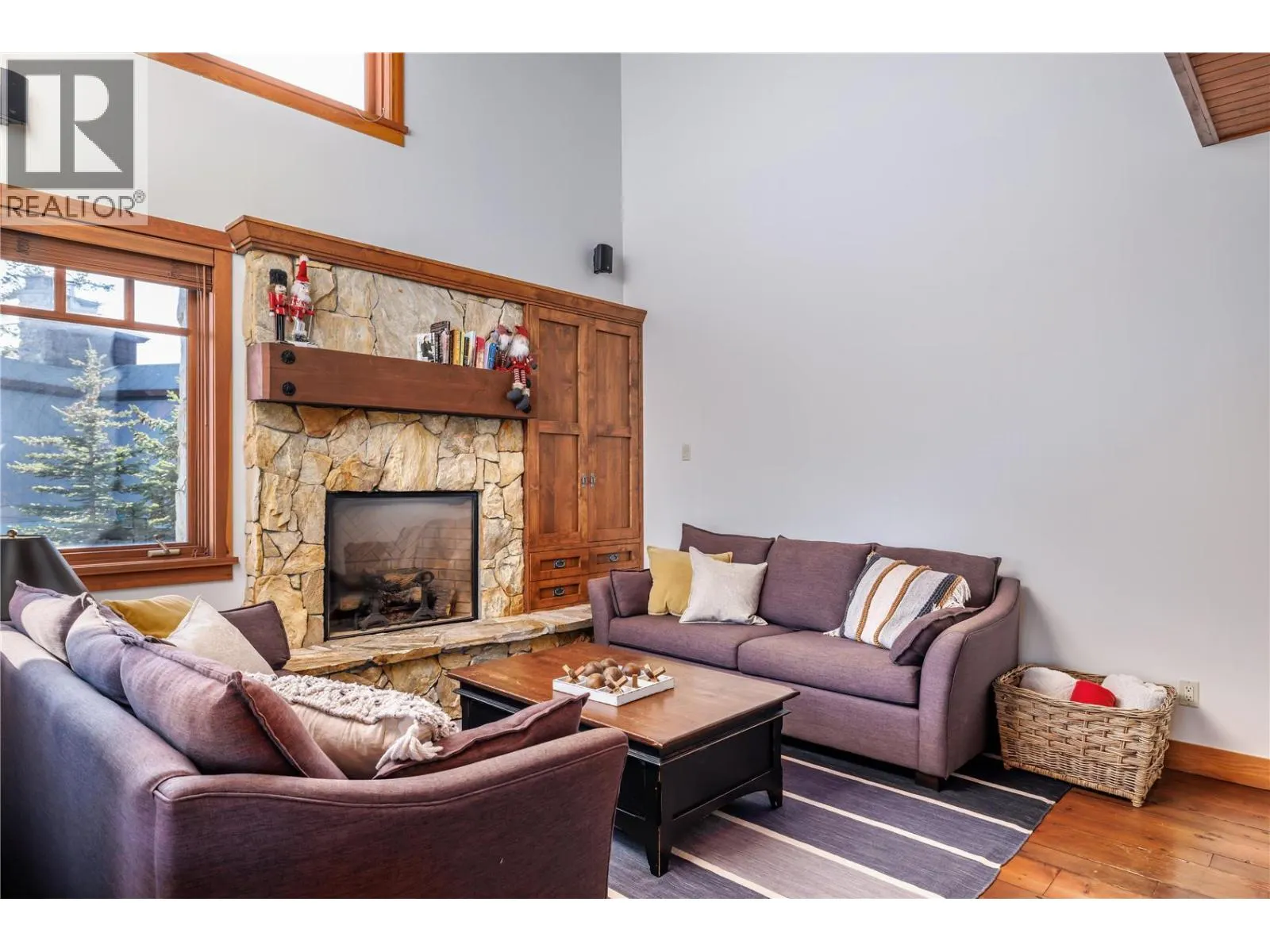 372 Rockridge Road