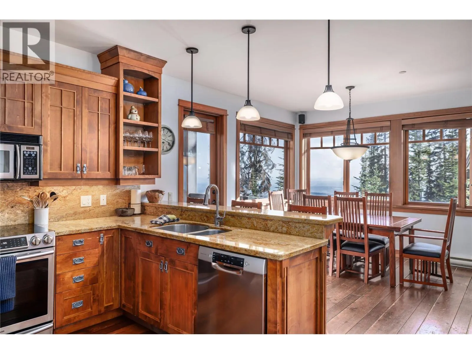 372 Rockridge Road