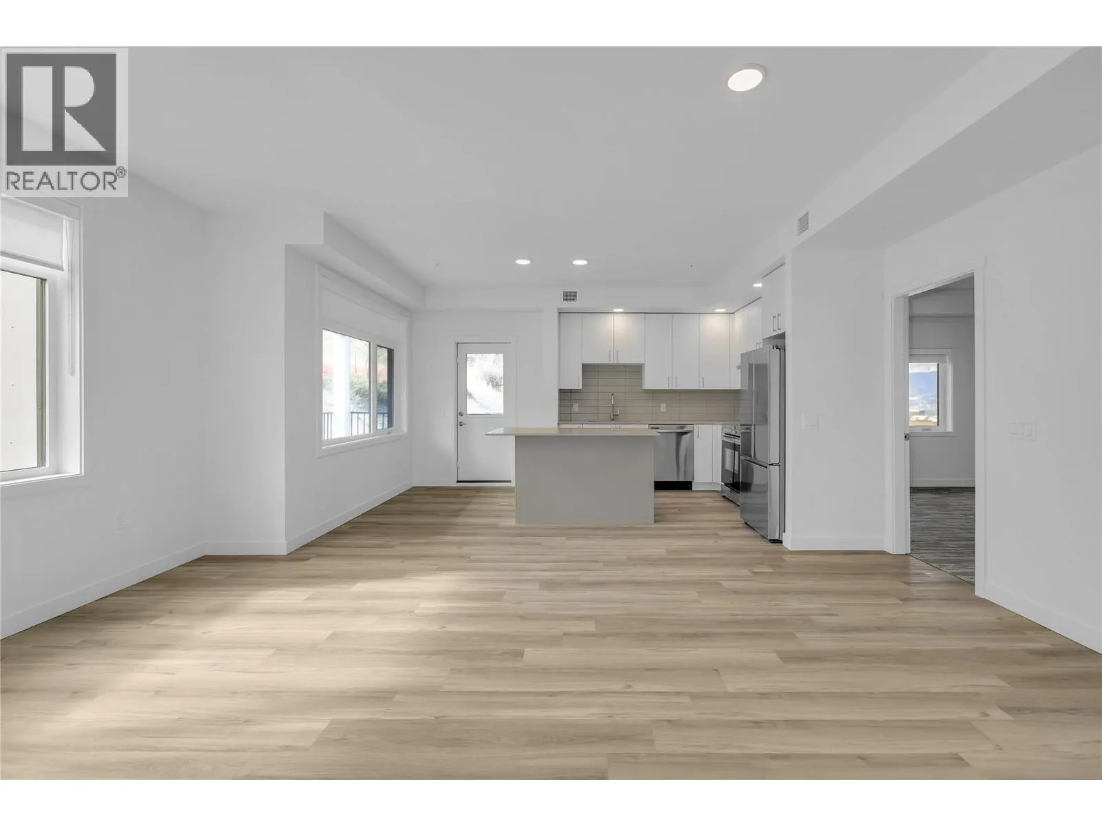 1057 Frost Road Unit# 118