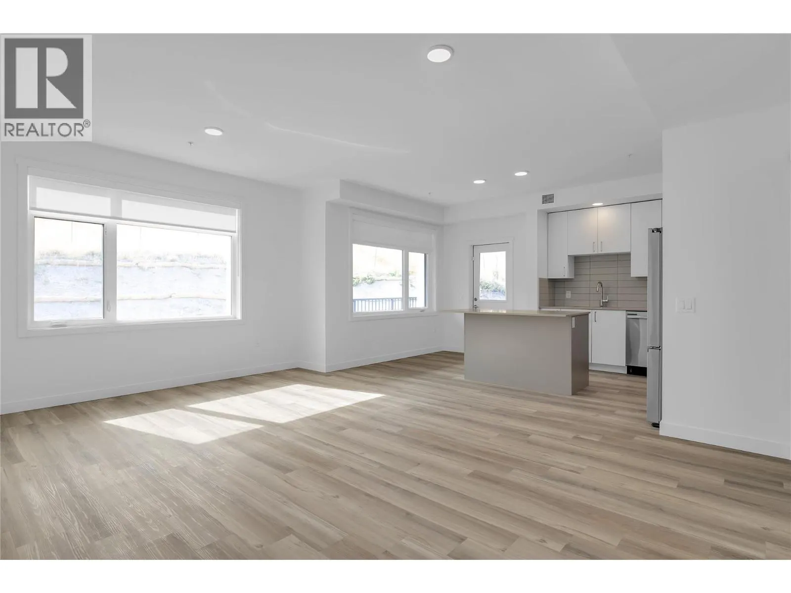 1057 Frost Road Unit# 118