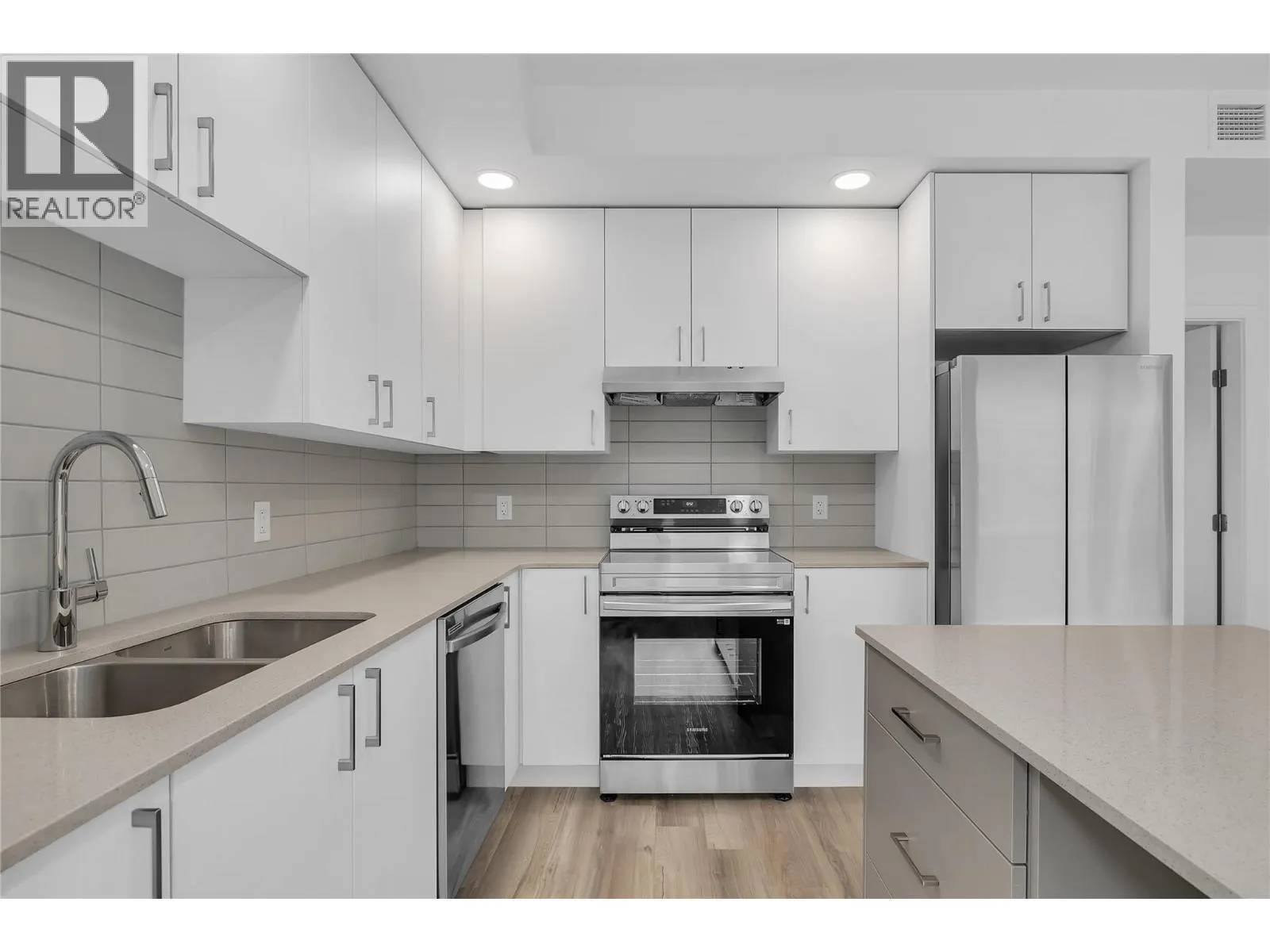 1057 Frost Road Unit# 118