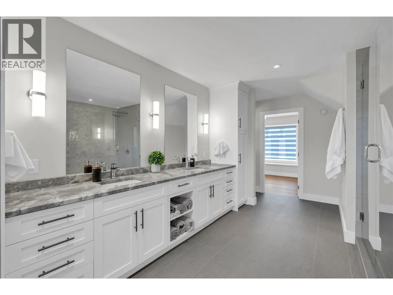 119 Cambie Street