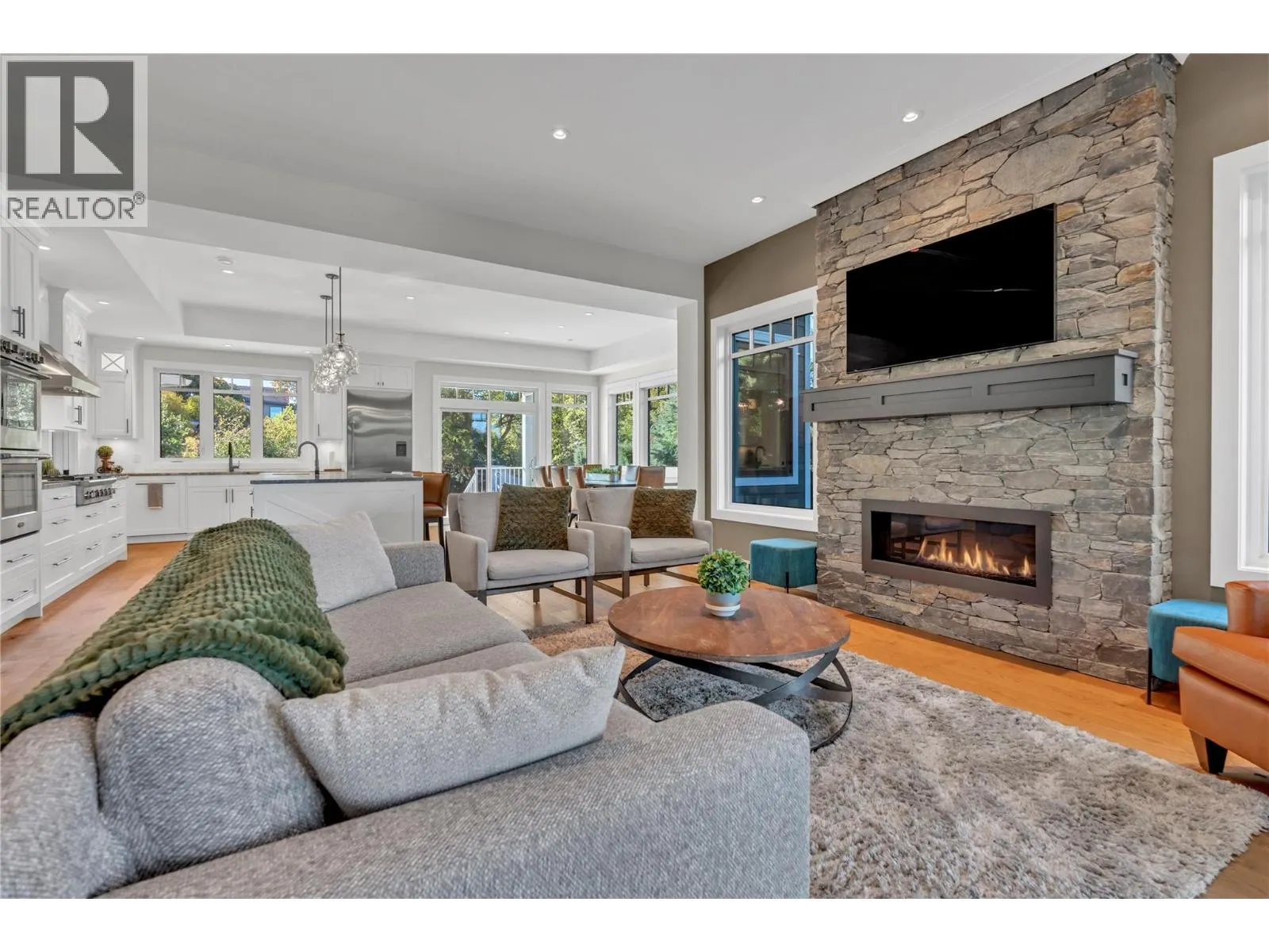 119 Cambie Street