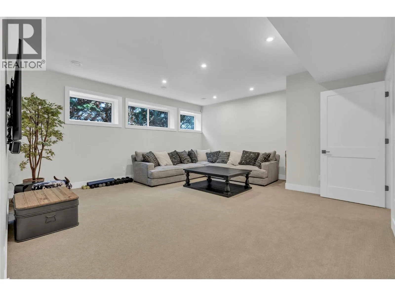 119 Cambie Street