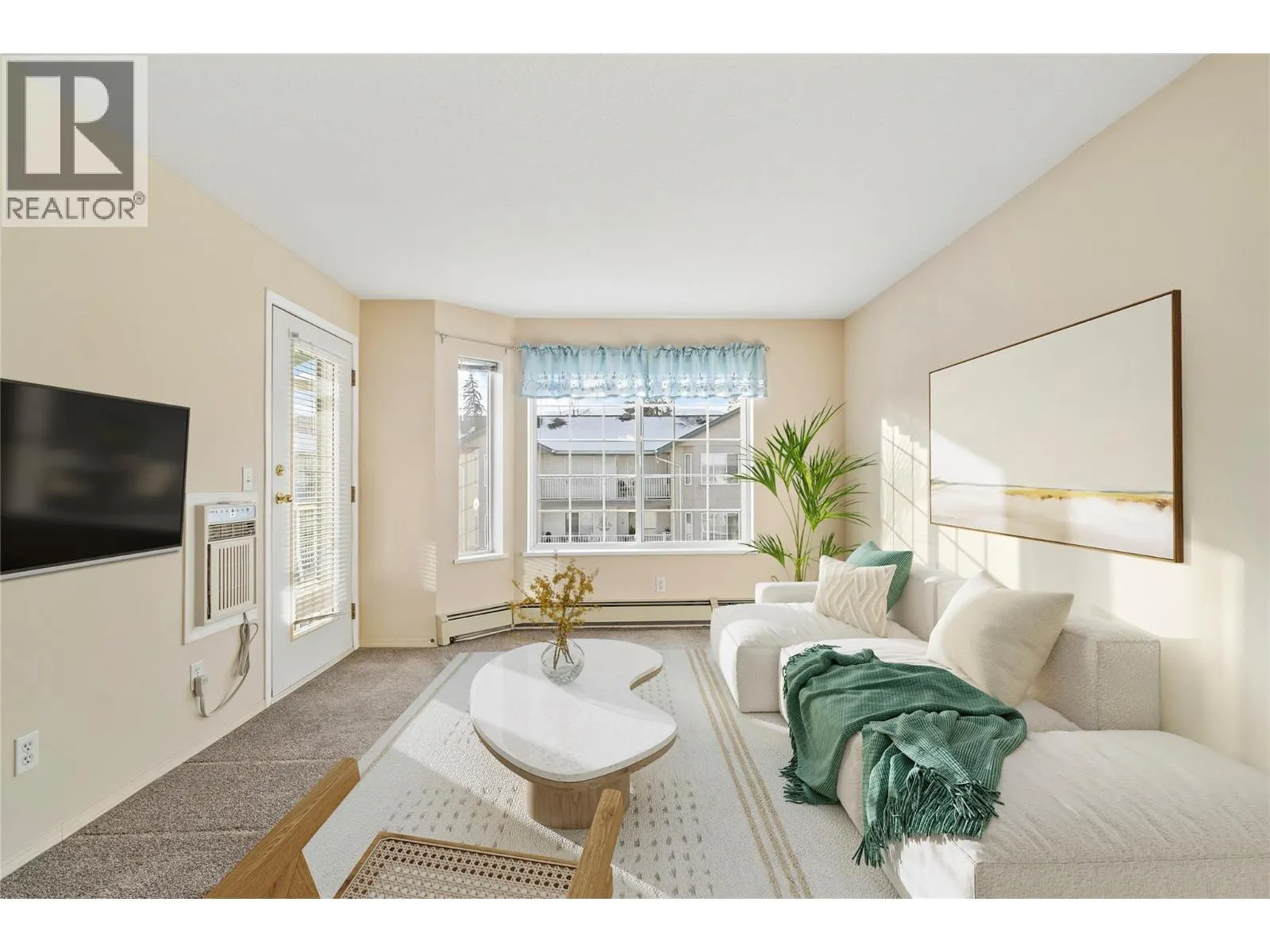 251 6 Street SE Unit# 308