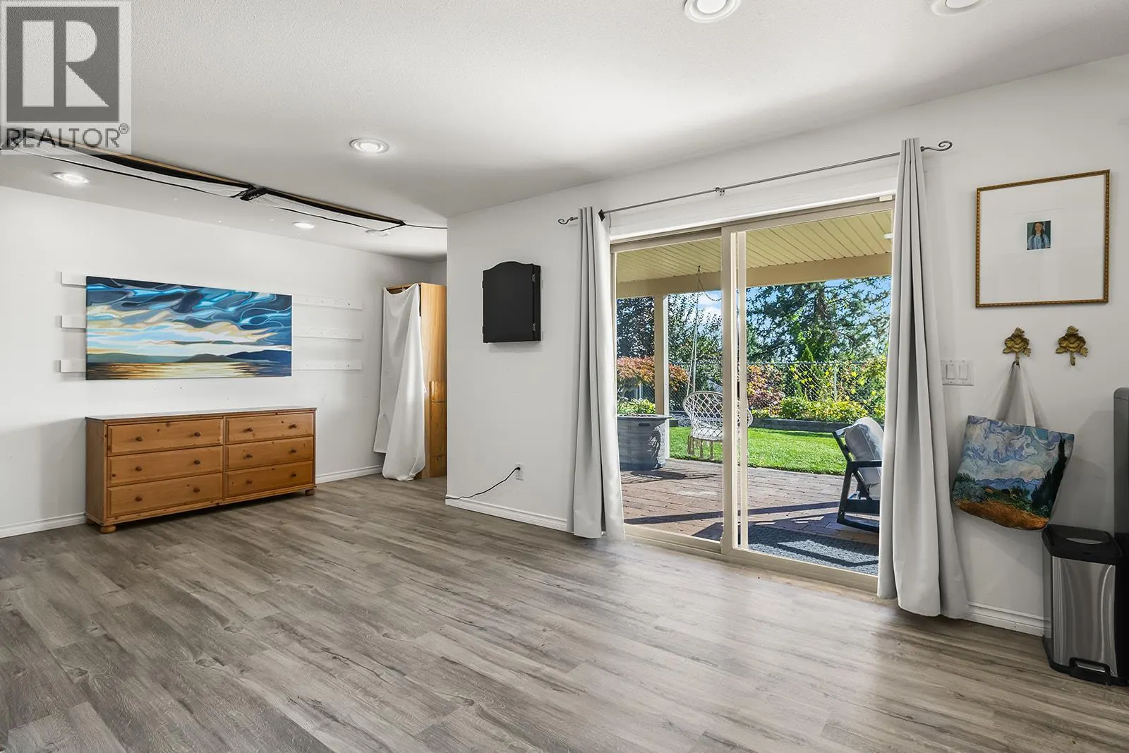 2031 Rosealee Lane