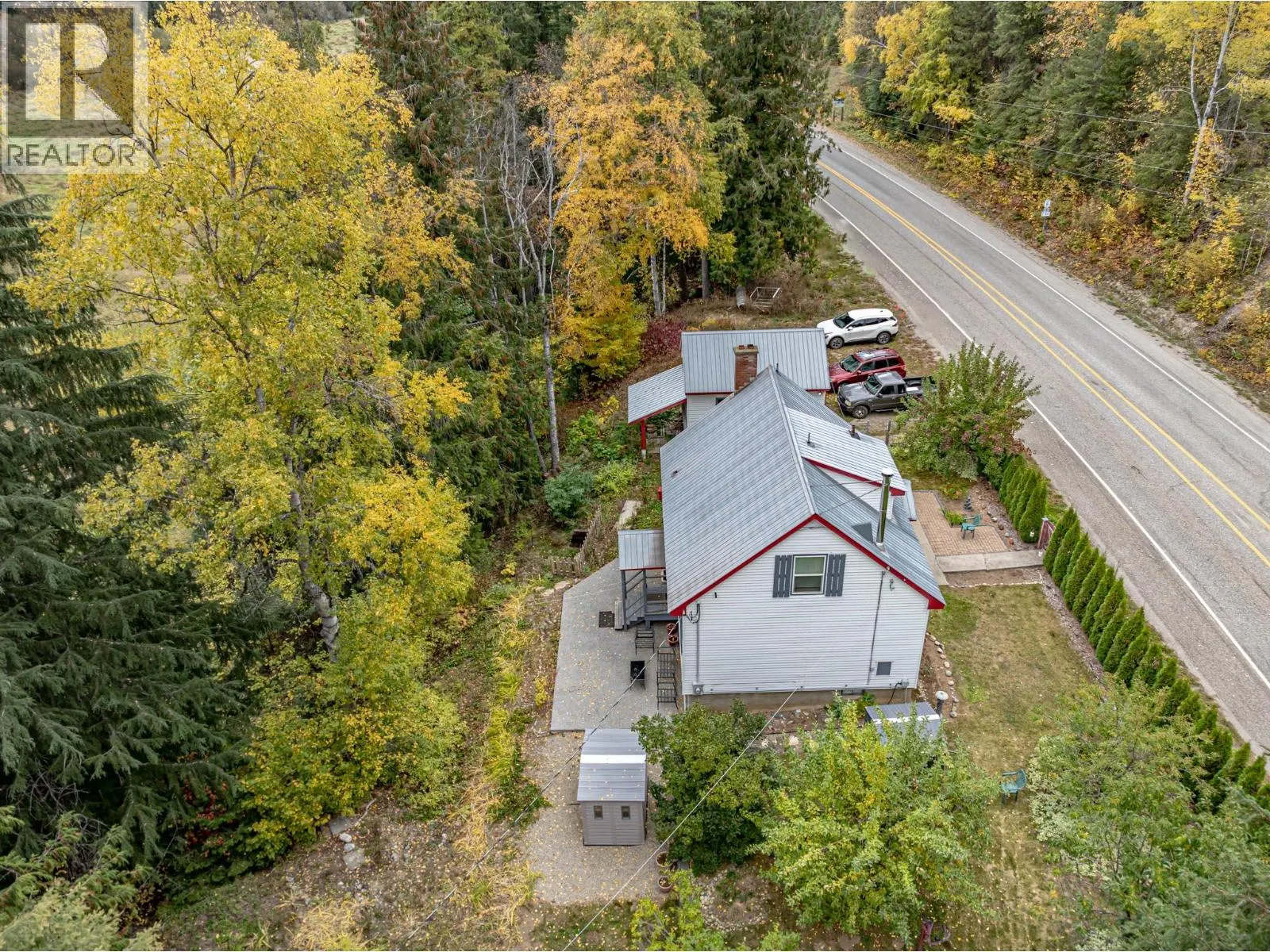 9990 Highway 6