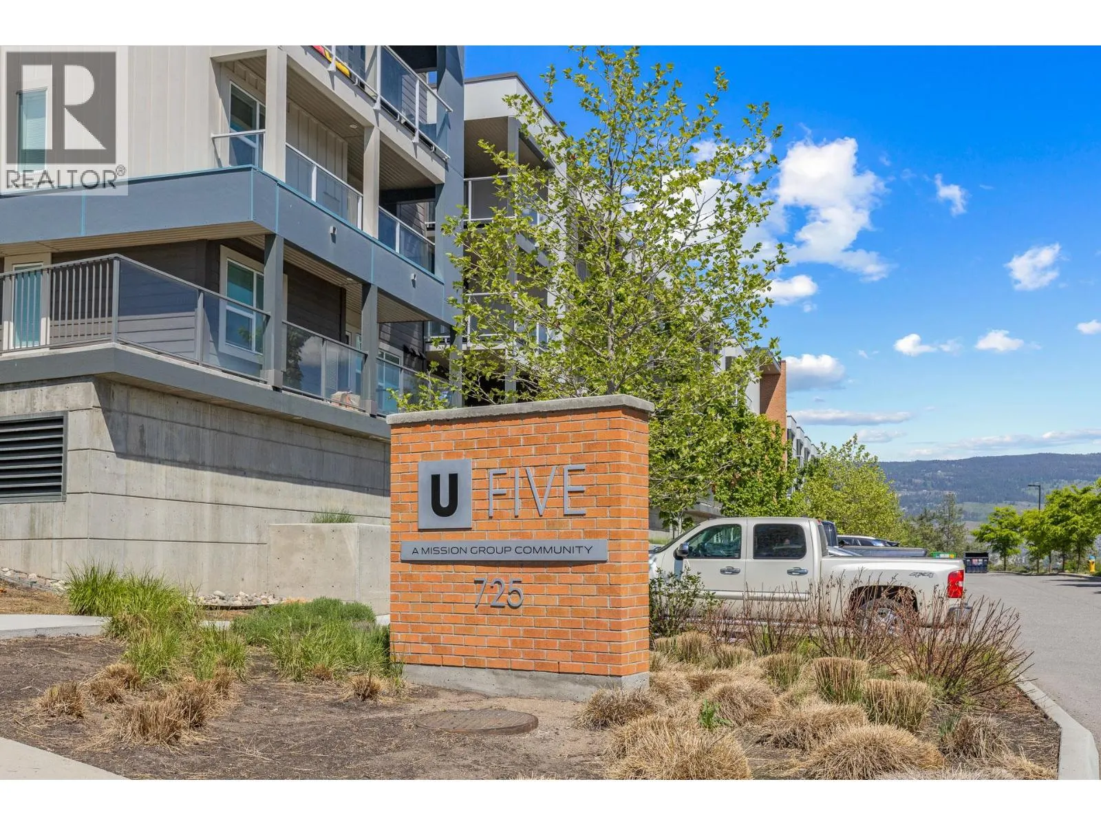 725 Academy Way Unit# 203