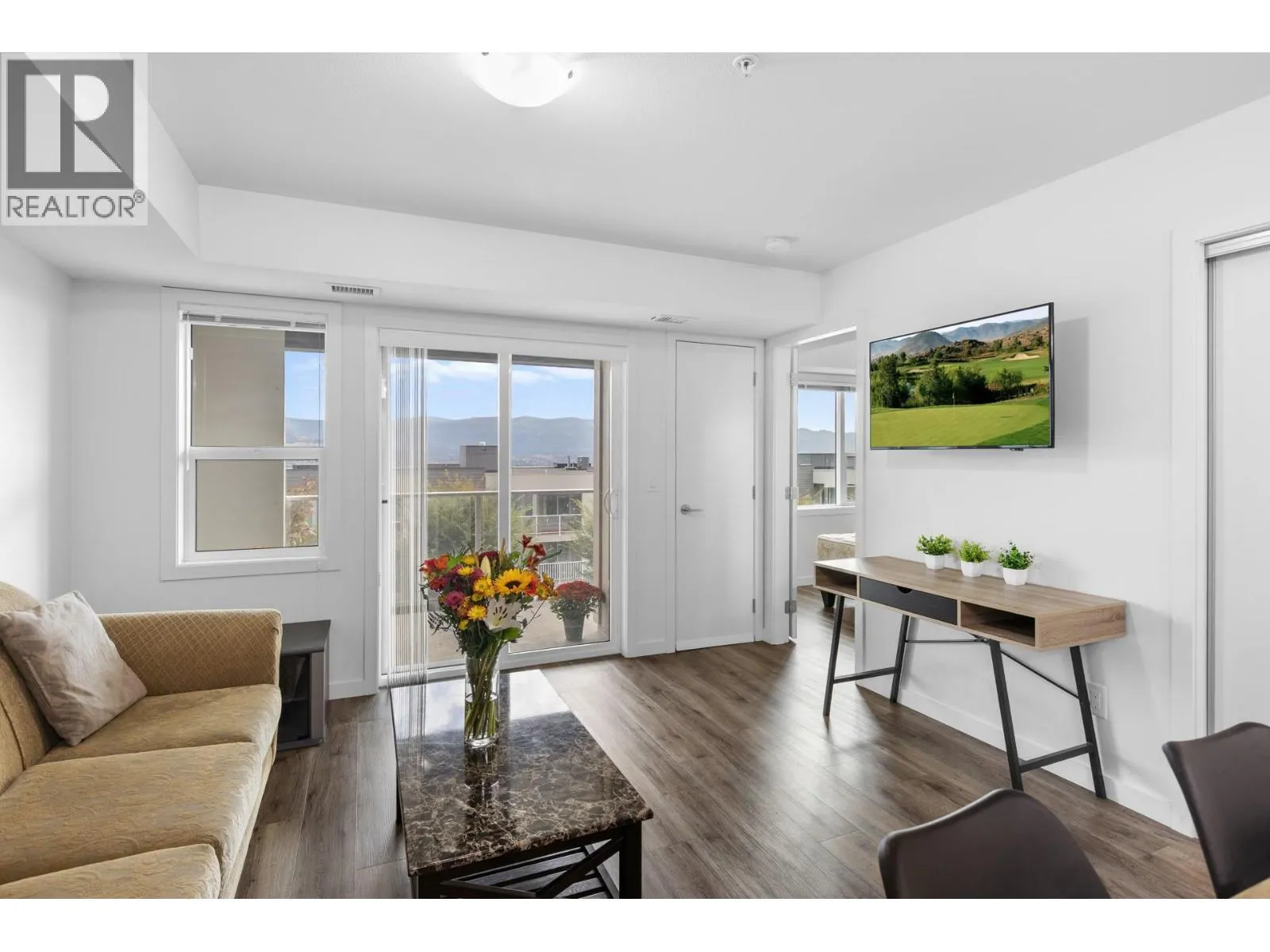 725 Academy Way Unit# 203
