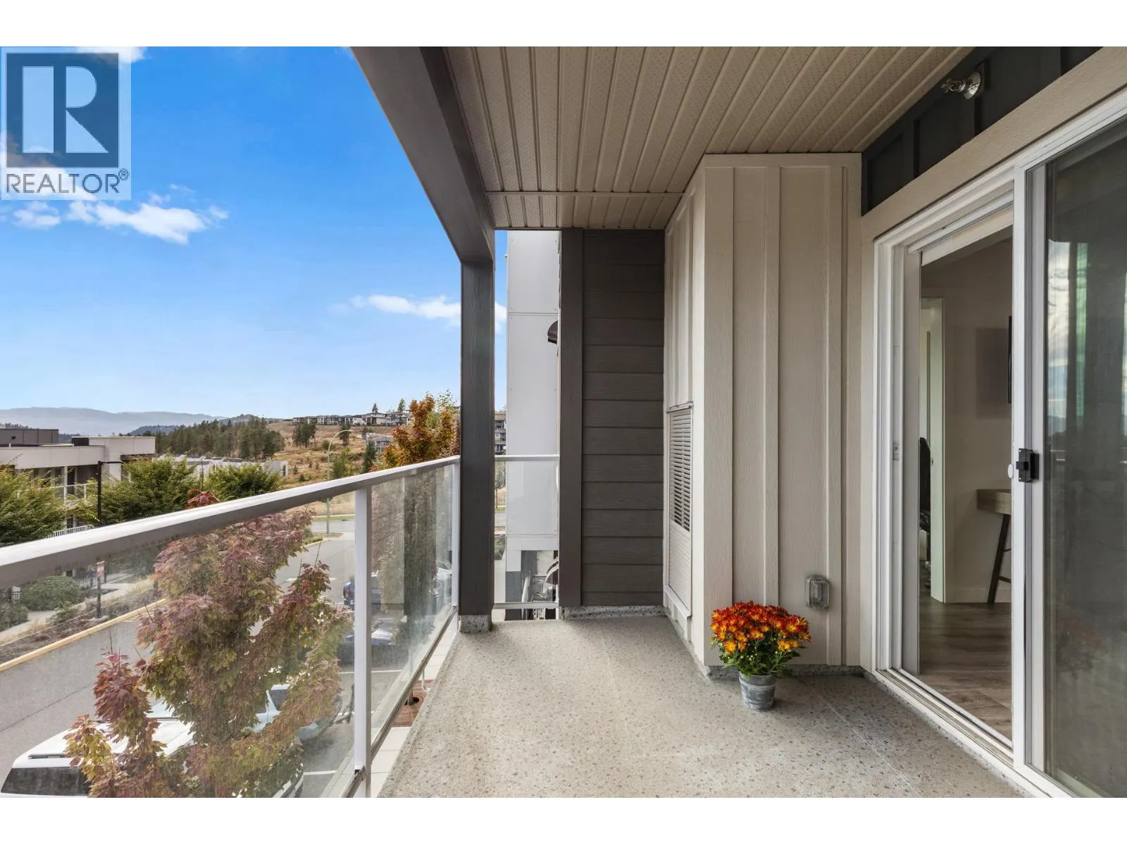 725 Academy Way Unit# 203