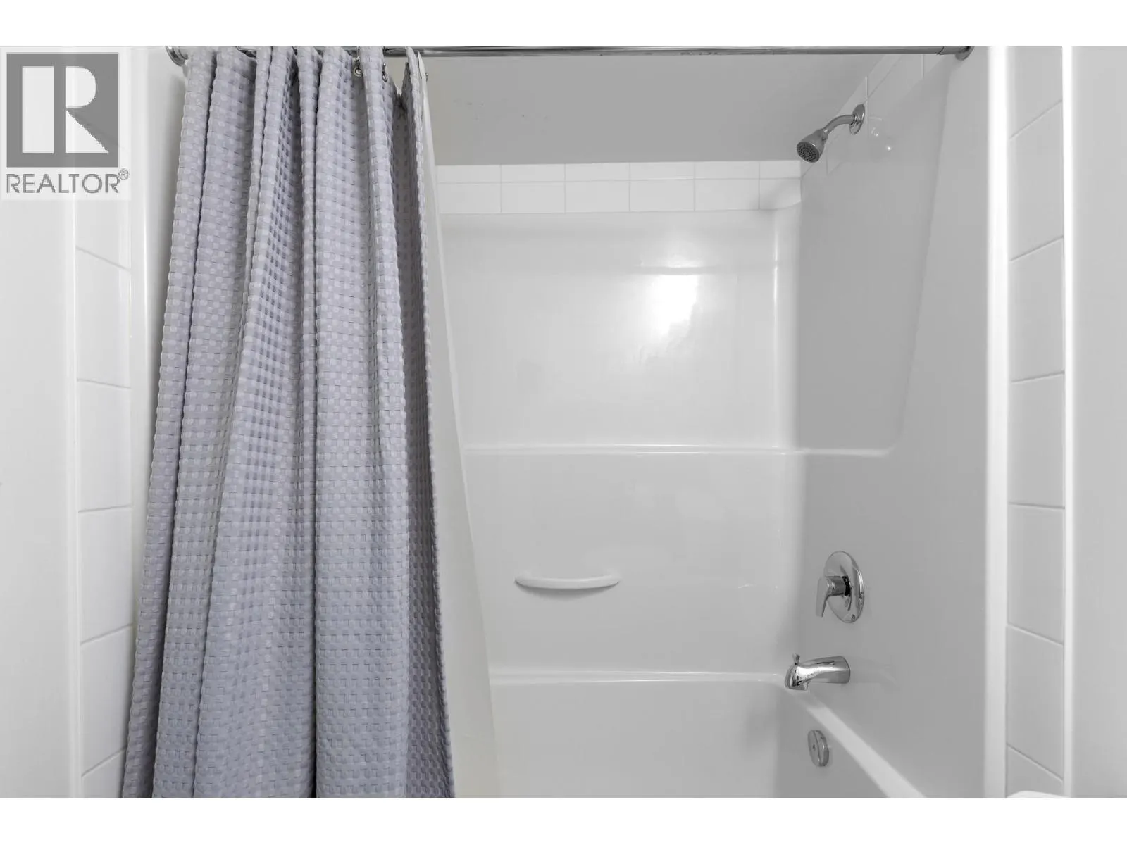 725 Academy Way Unit# 203