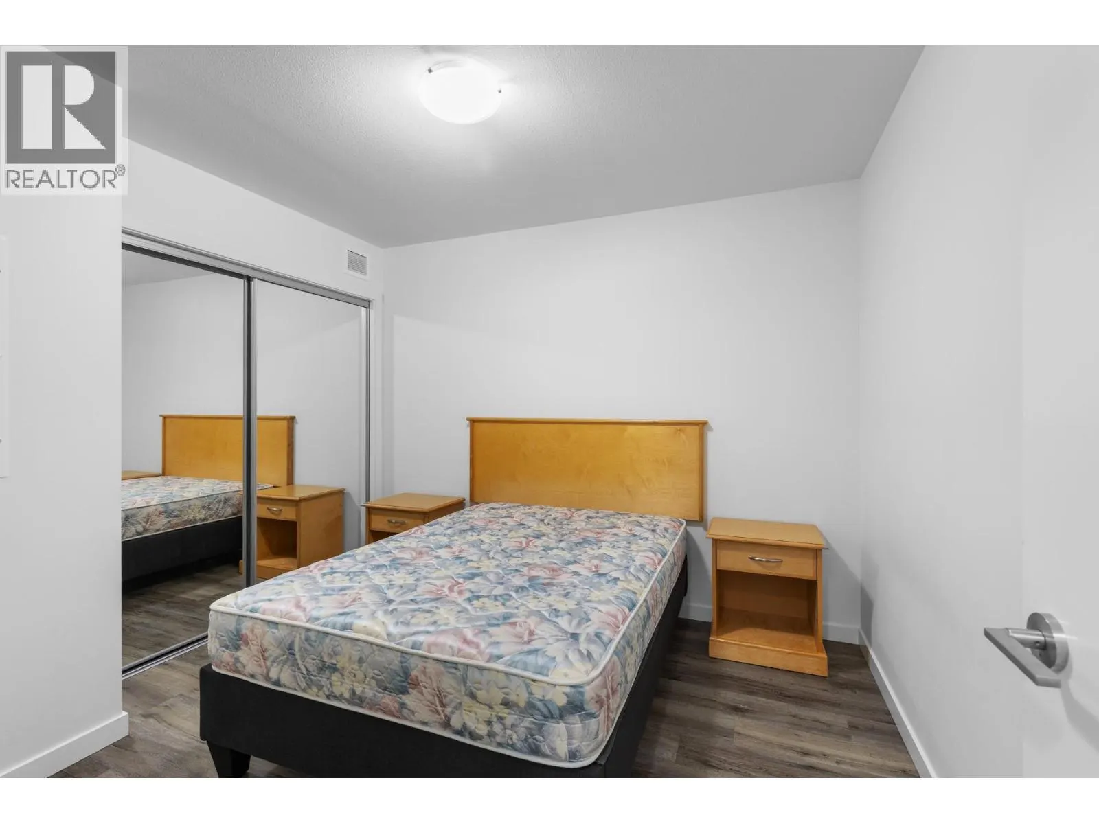725 Academy Way Unit# 203