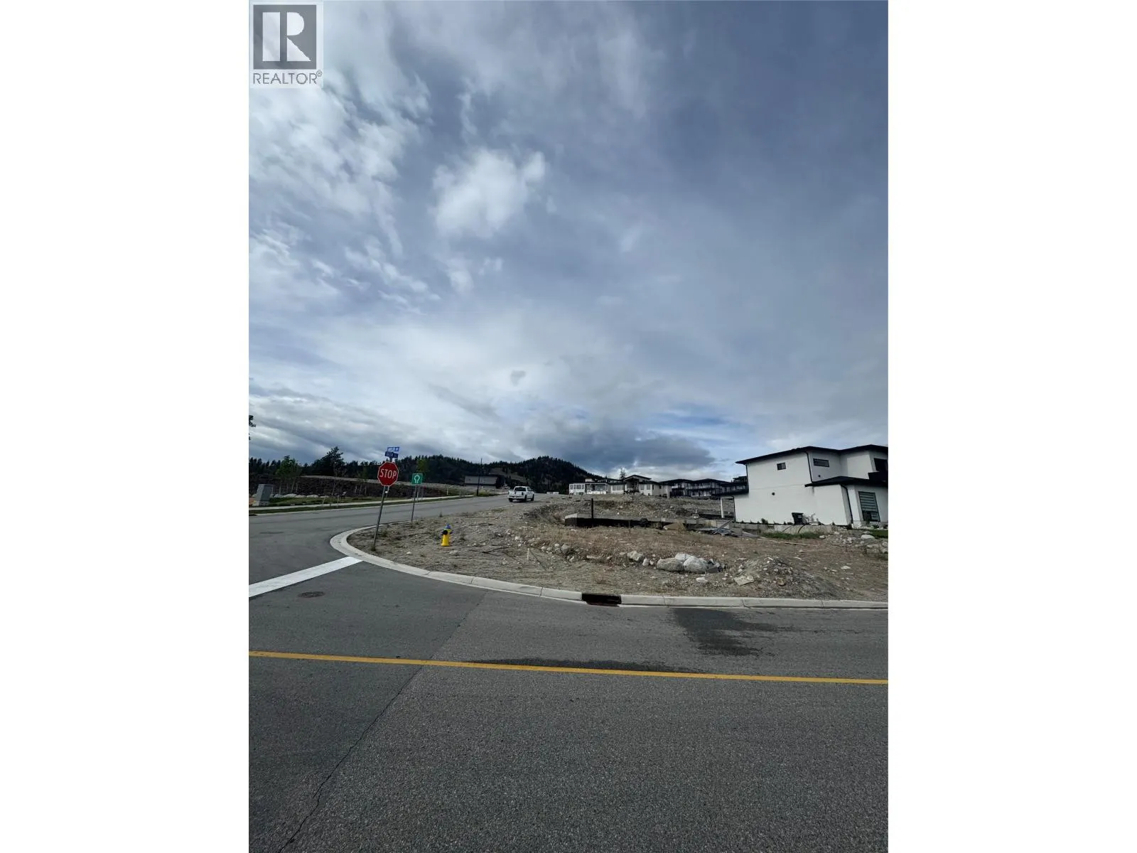 1129 antler Drive