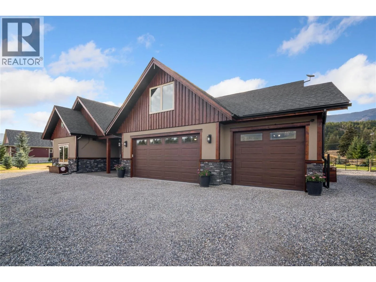 6909 Columbia Ridge Drive