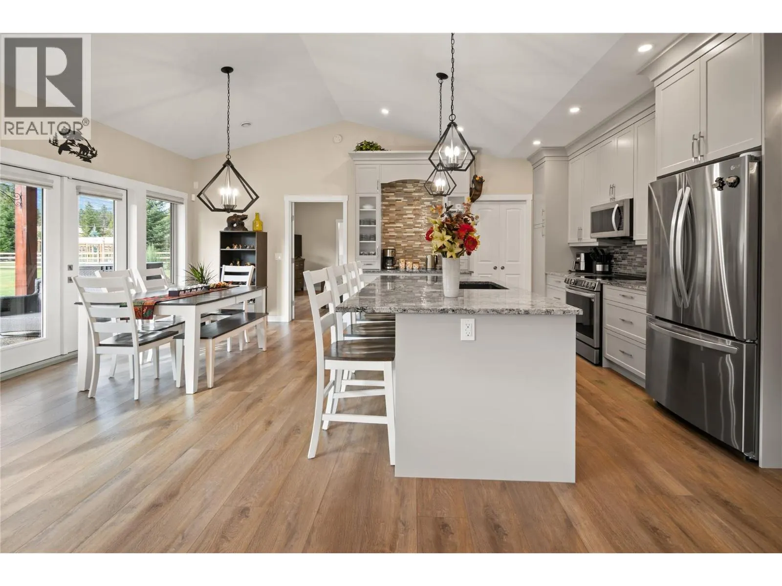6909 Columbia Ridge Drive