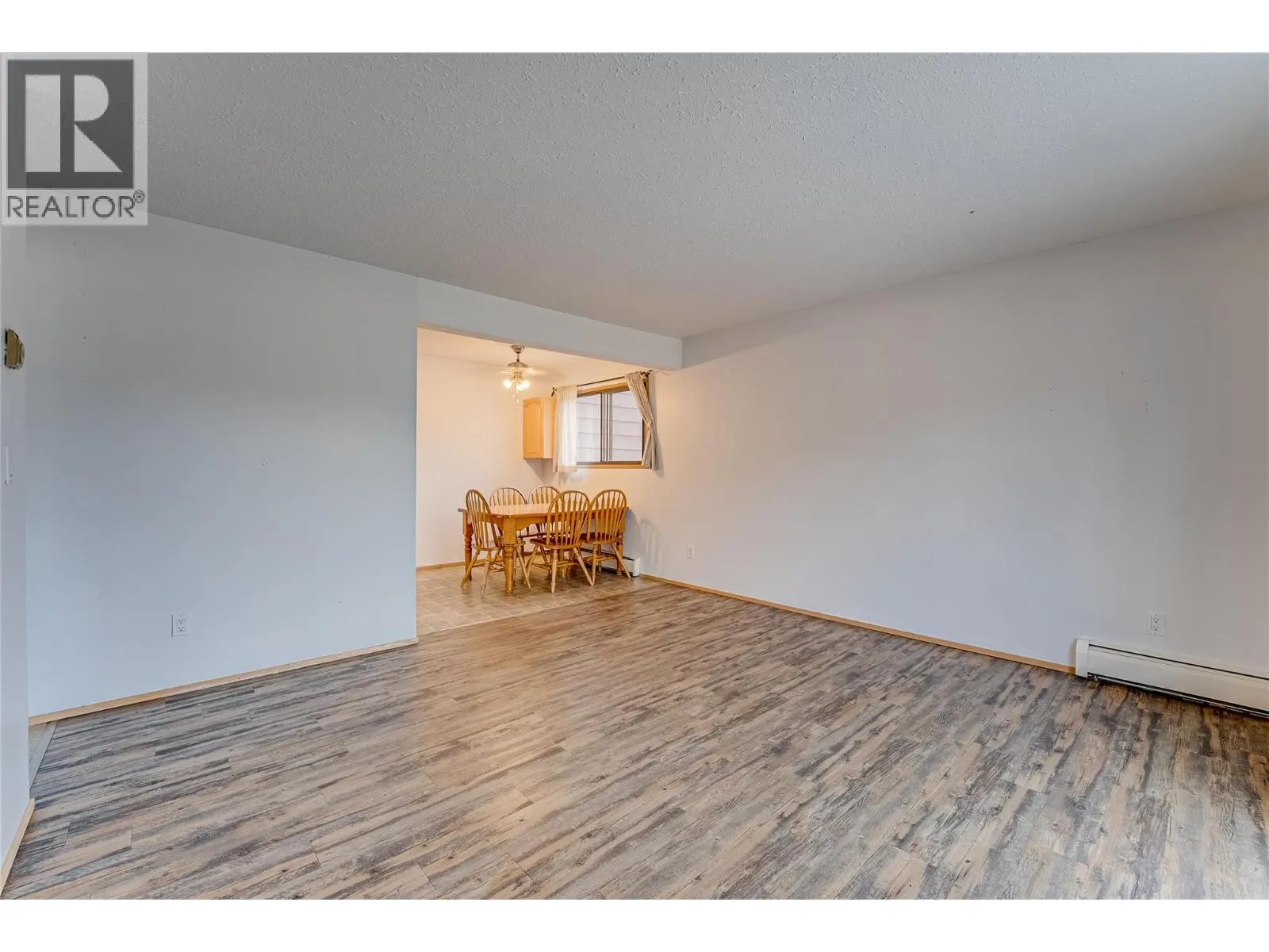409 Main Street Unit# 206