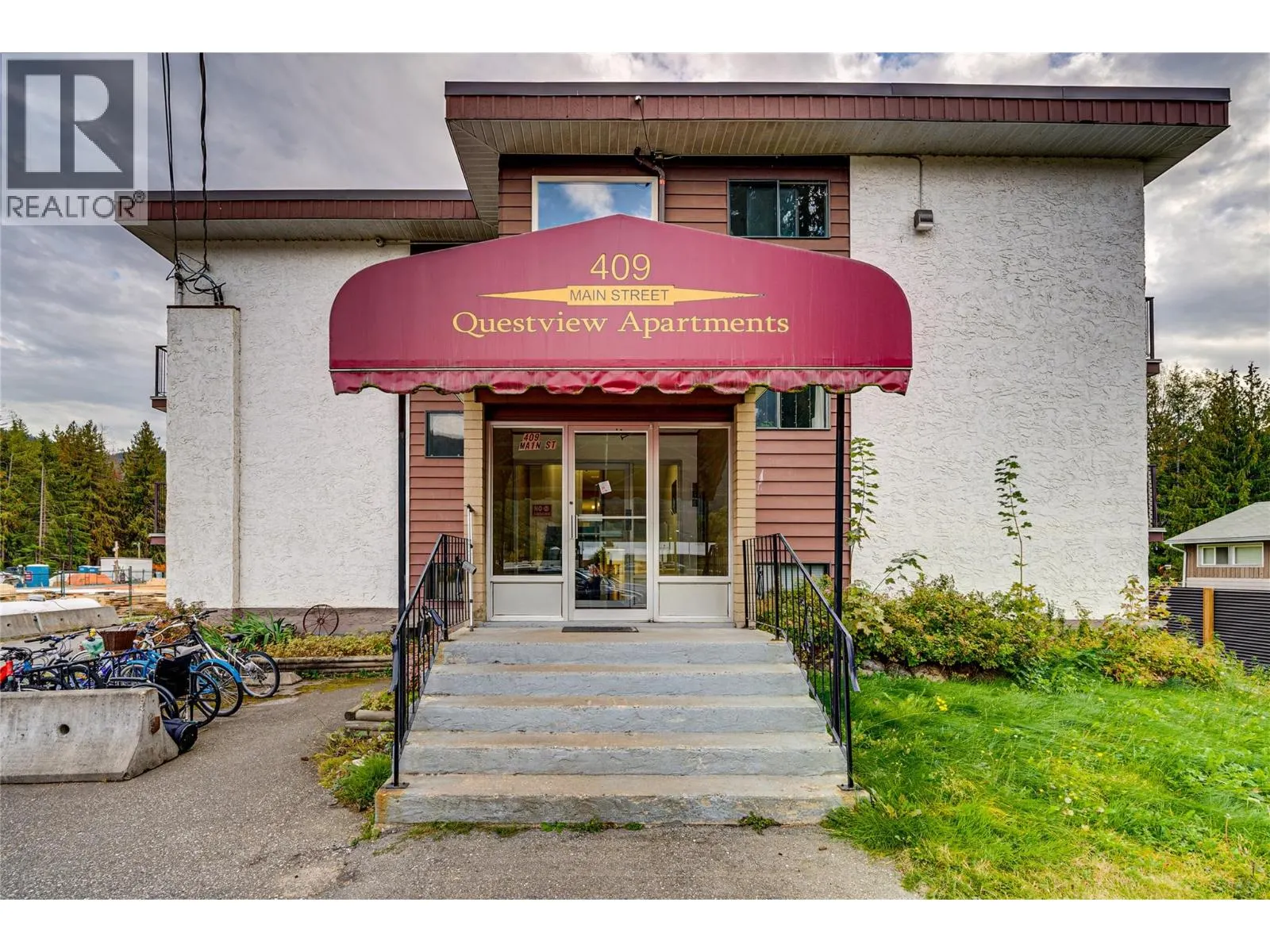 409 Main Street Unit# 206
