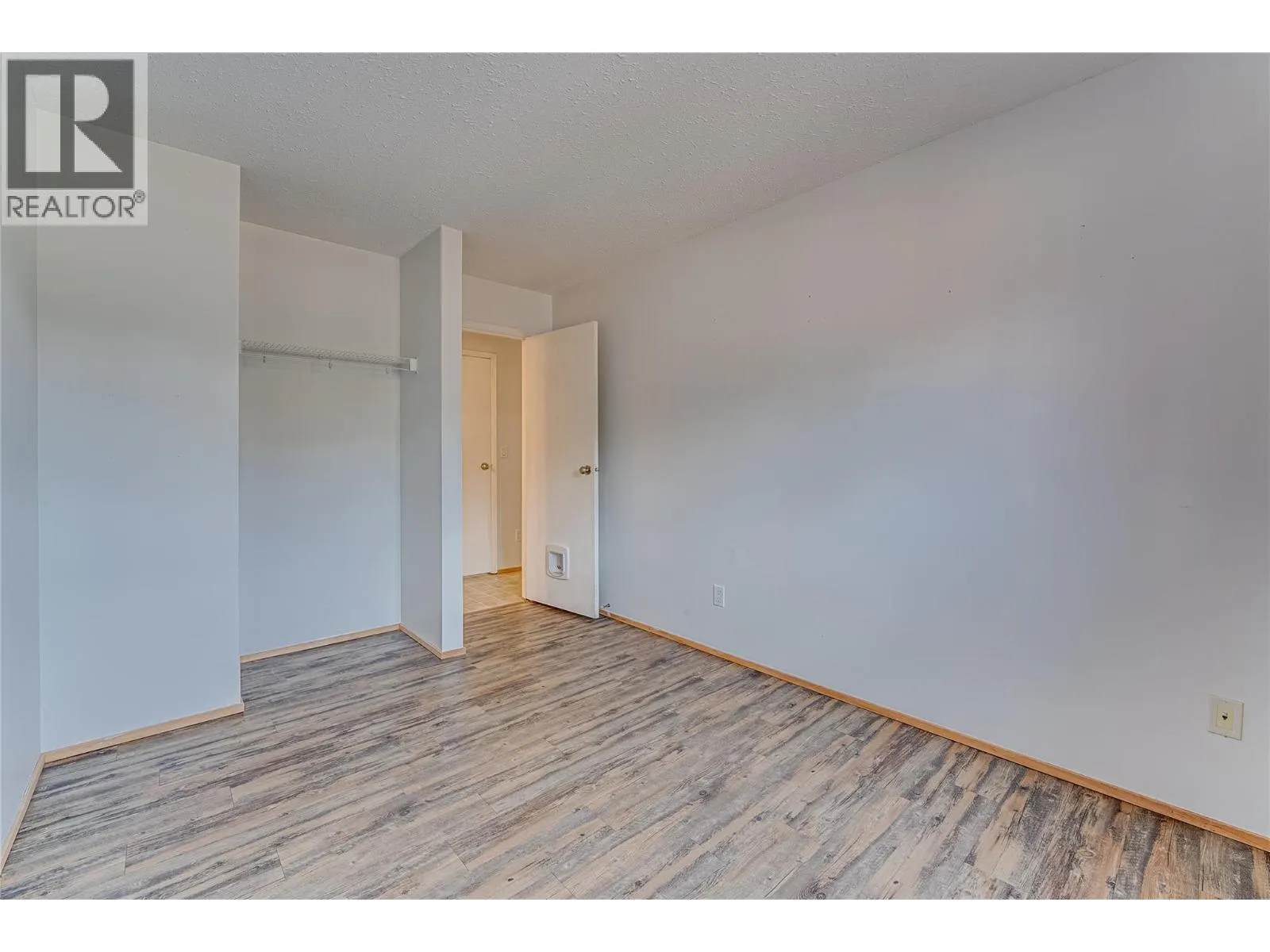 409 Main Street Unit# 206