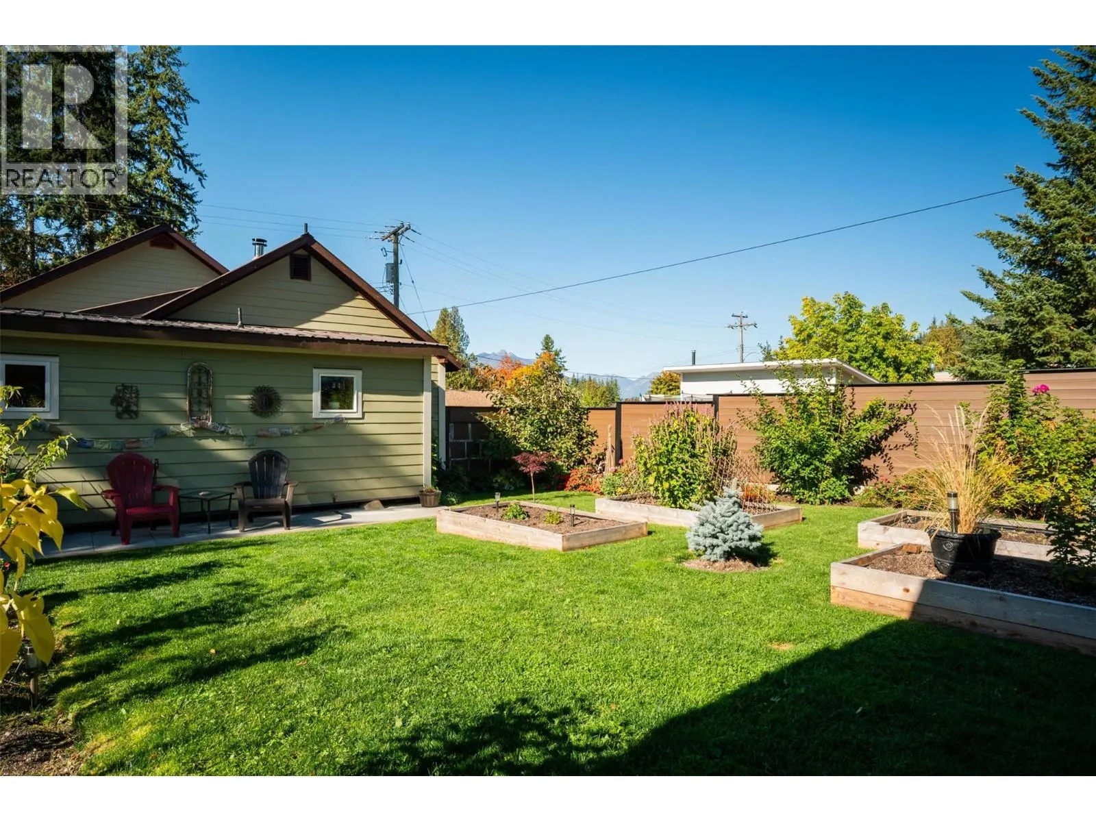 814 KOOTENAY Street