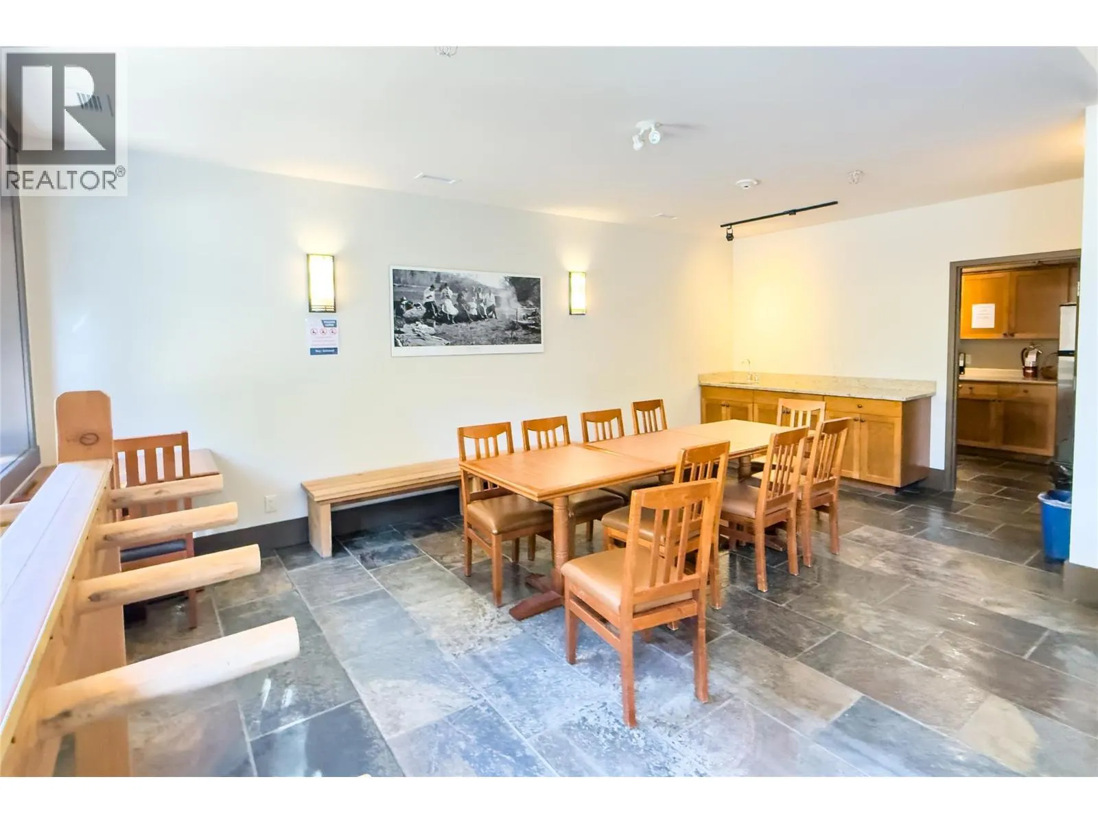 1420 Palliser Trail Unit# 304