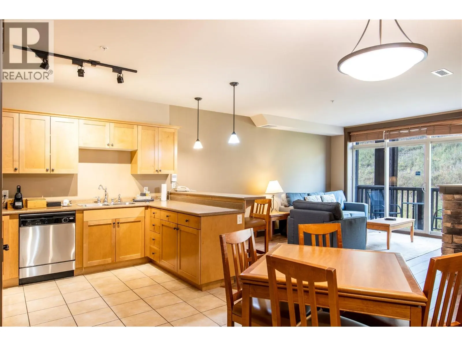 1420 Palliser Trail Unit# 304