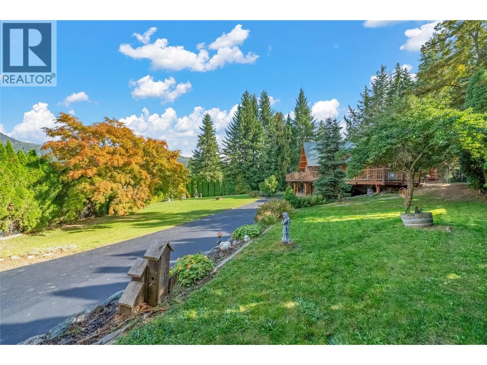 2462 Leisure Road