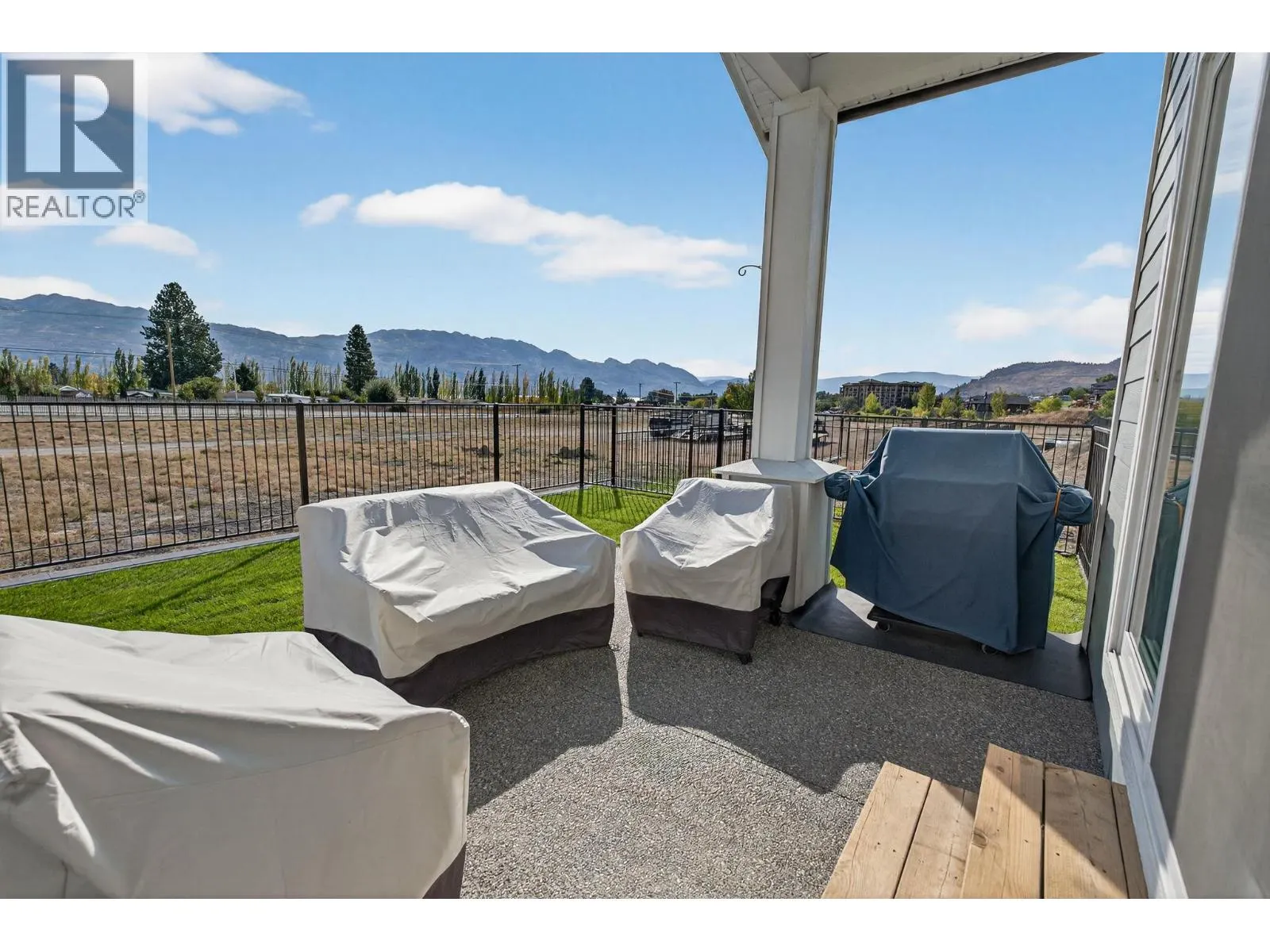 3763 St. James Drive