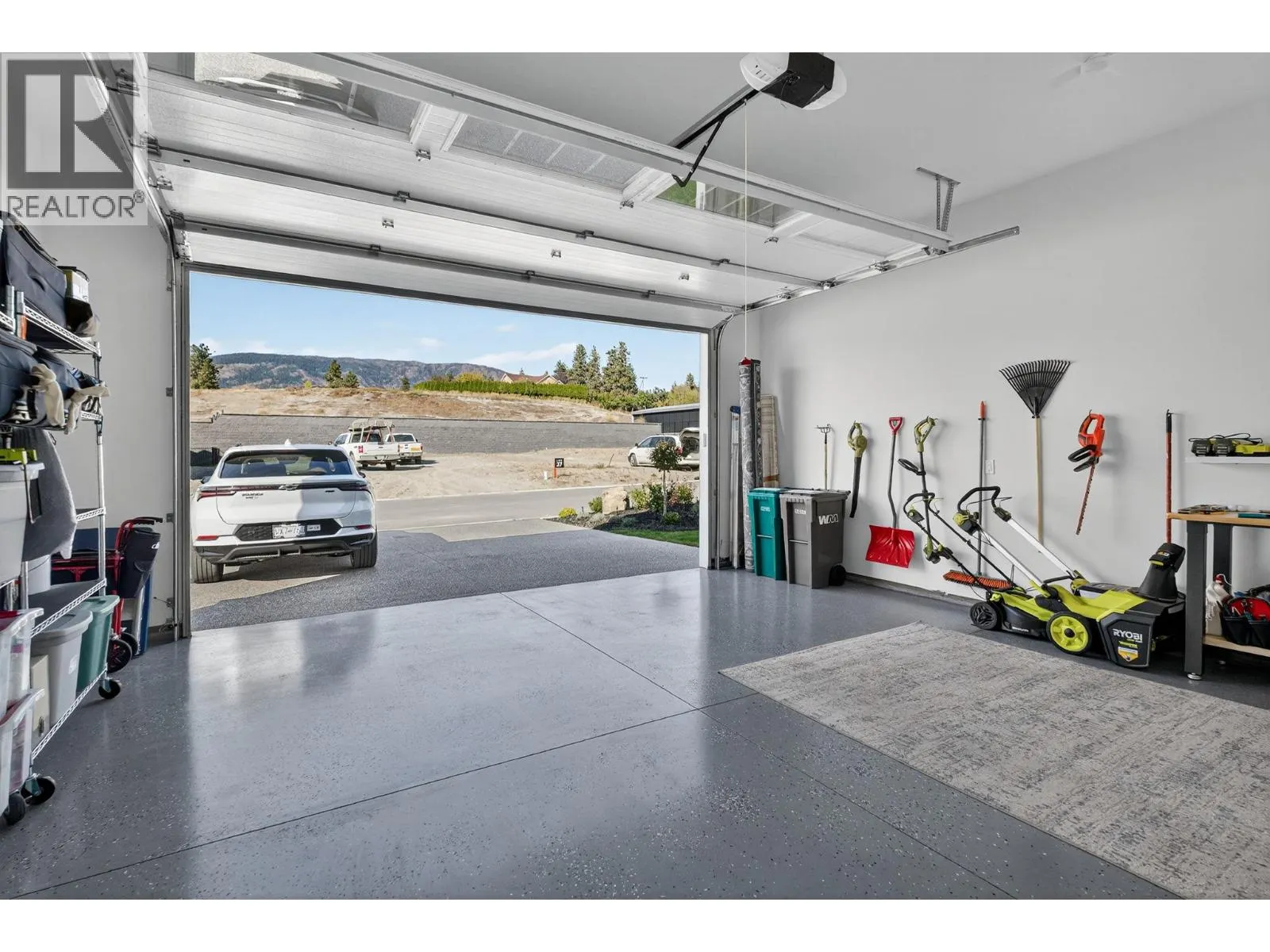 3763 St. James Drive